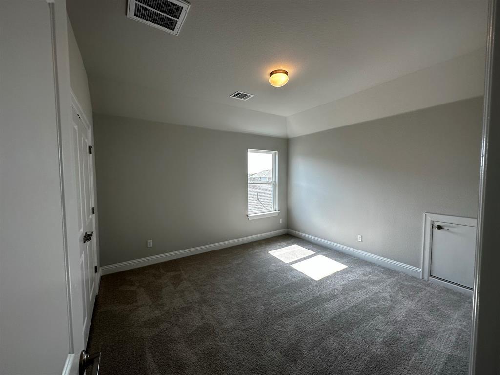 109 Riverhill Dr Dr, Georgetown, TX 78628