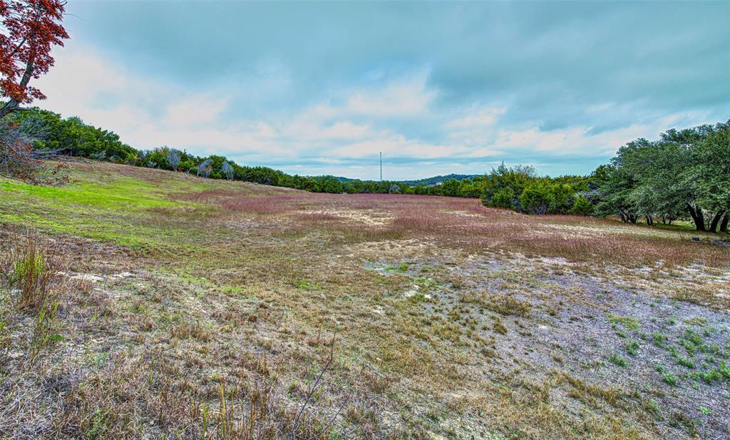 5016 BOB WIRE Rd, Spicewood, TX 78669