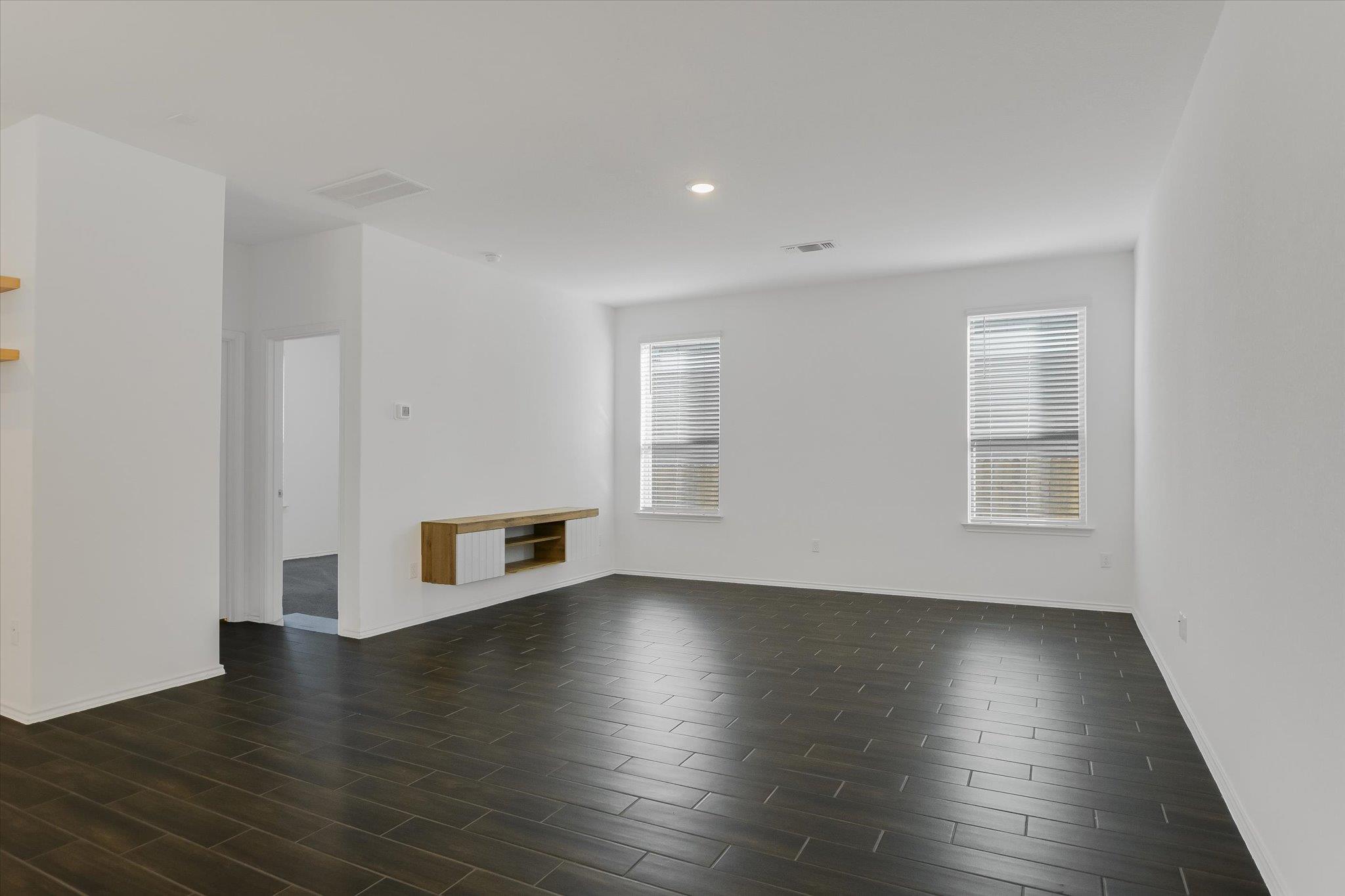 661 Pickrell Loop, Liberty Hill, TX 78642