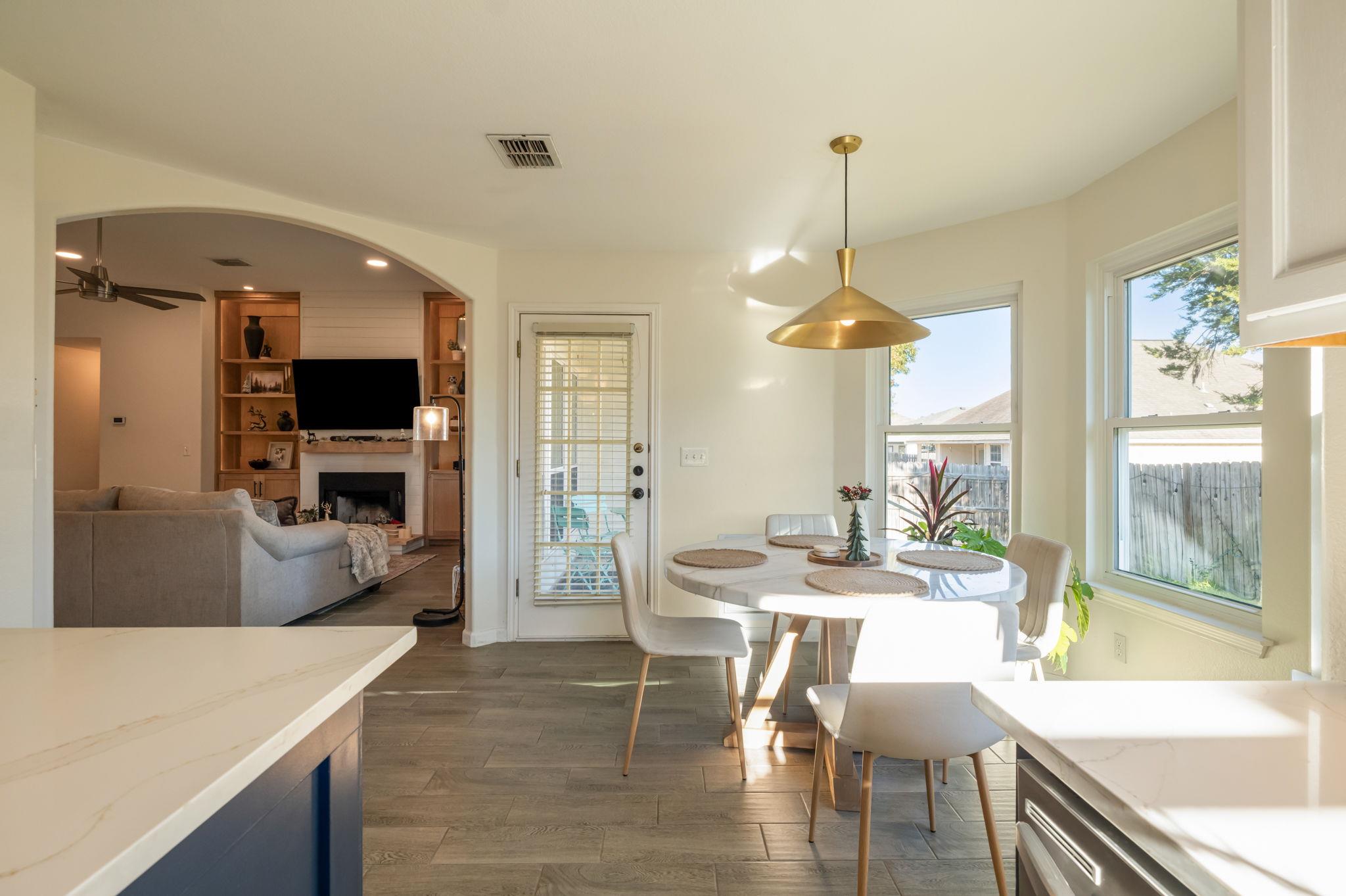 164 Johnnys Way, Kyle, TX 78640