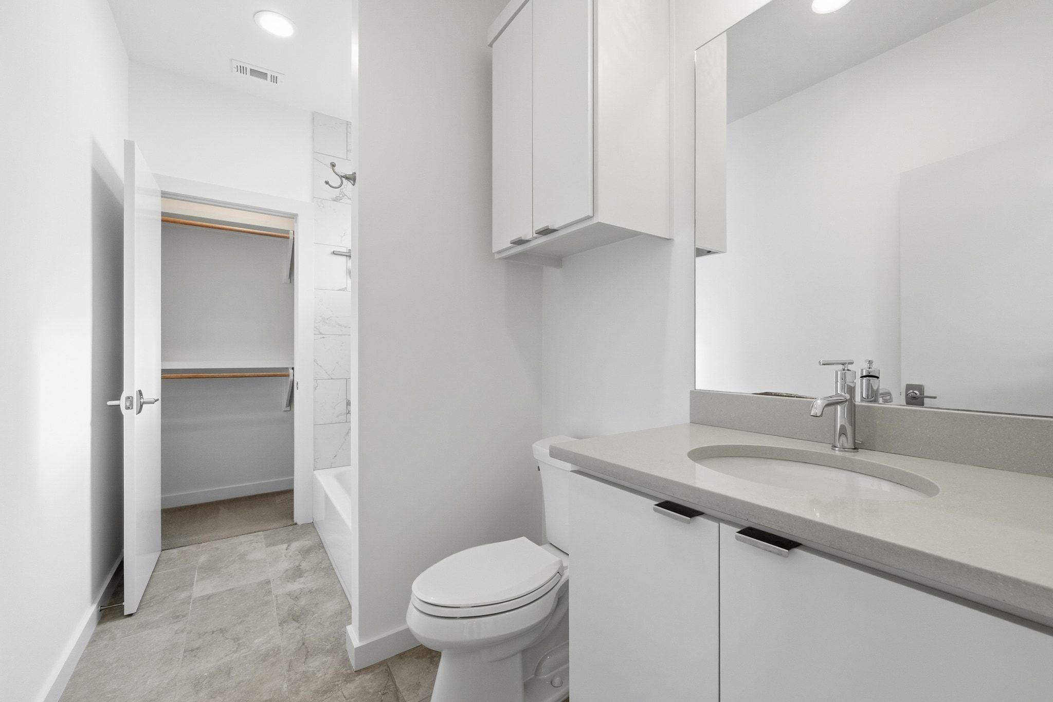 2811 Garwood St # A, Austin, TX 78702