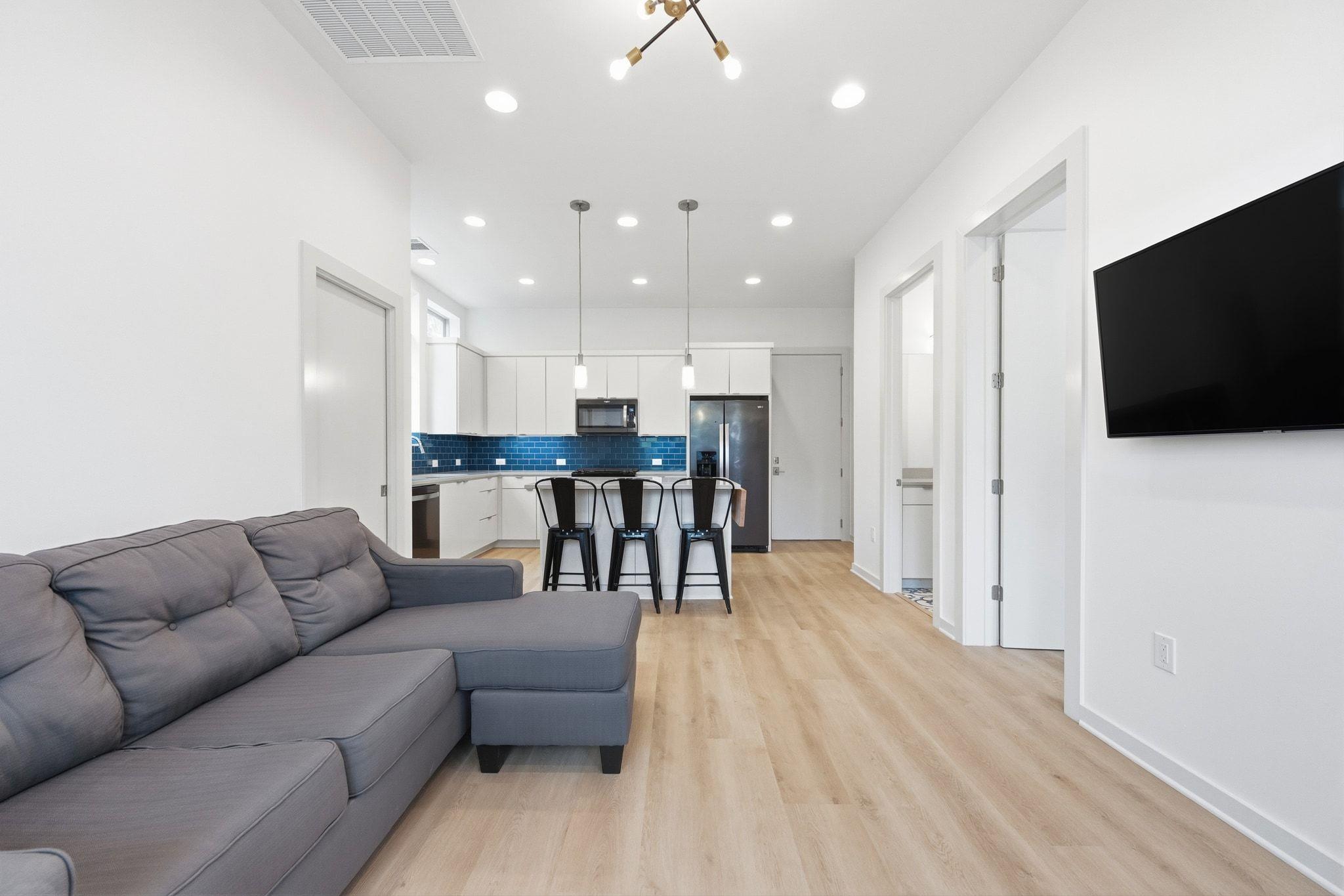 2811 Garwood St # A, Austin, TX 78702