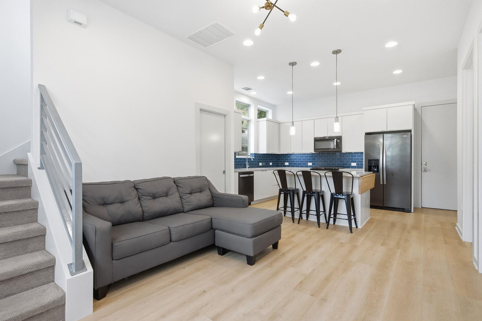 2811 Garwood St # A, Austin, TX 78702