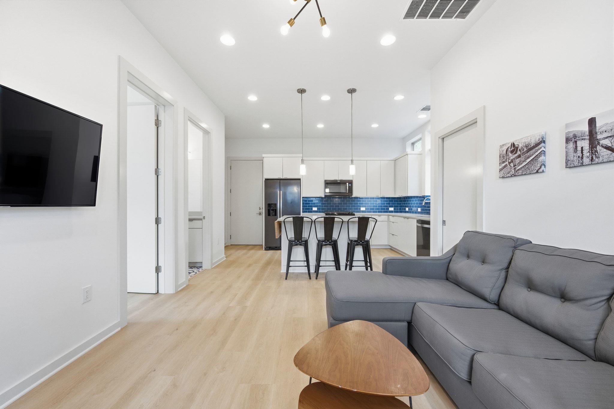 2811 Garwood Unit B St # B, Austin, TX 78702