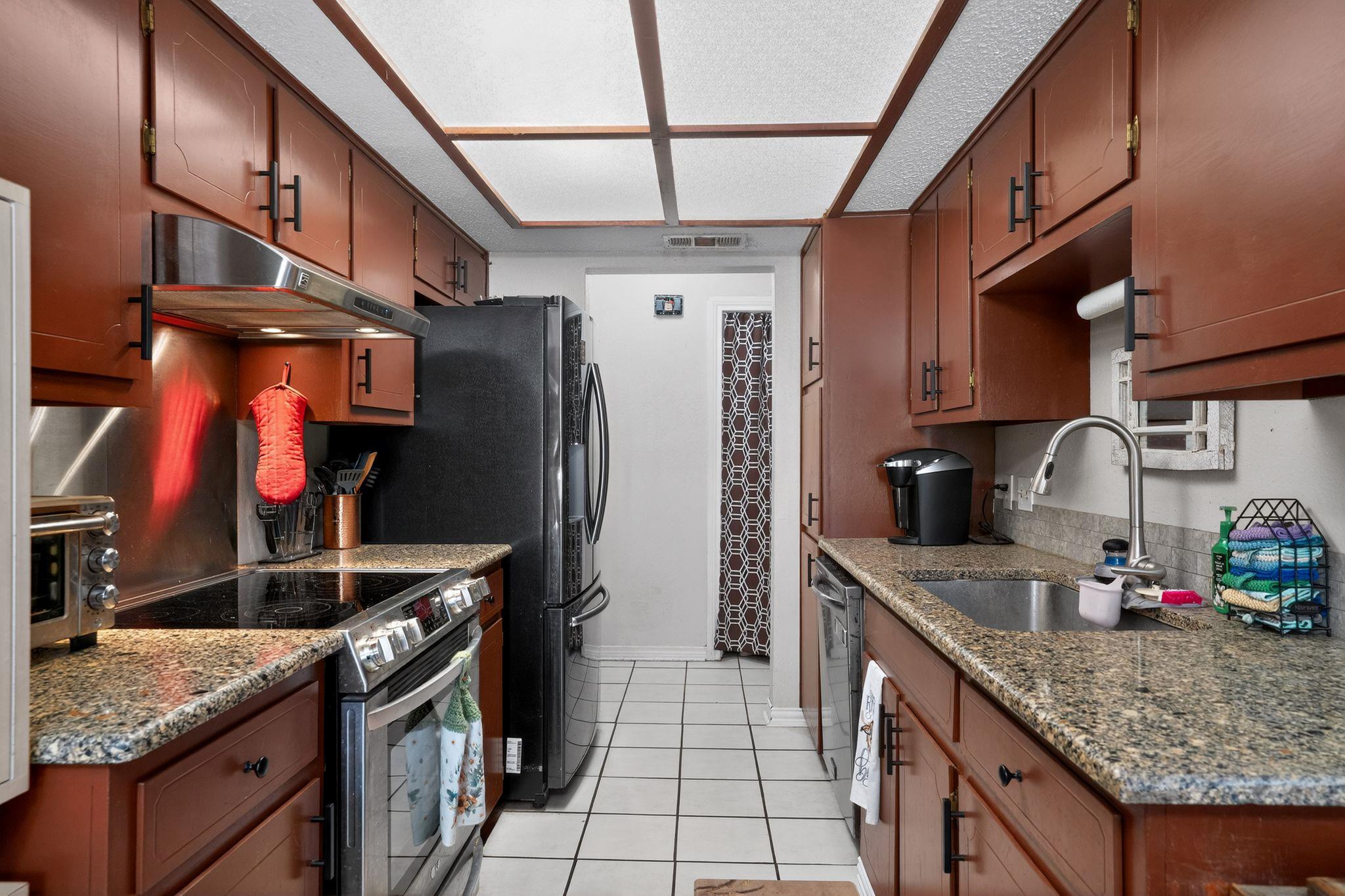 1209 Sagebrush Dr, Round Rock, TX 78681