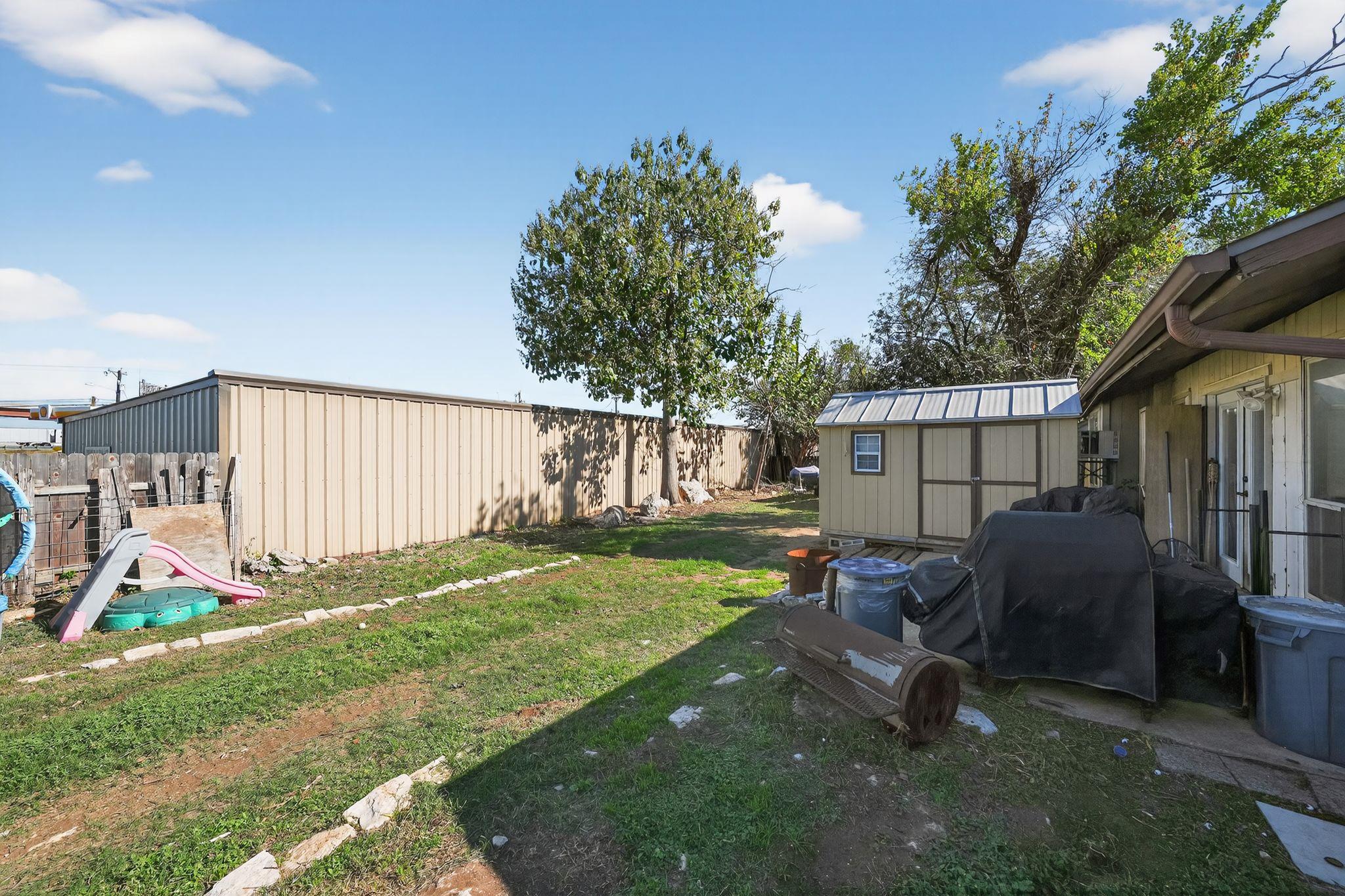 1209 Sagebrush Dr, Round Rock, TX 78681