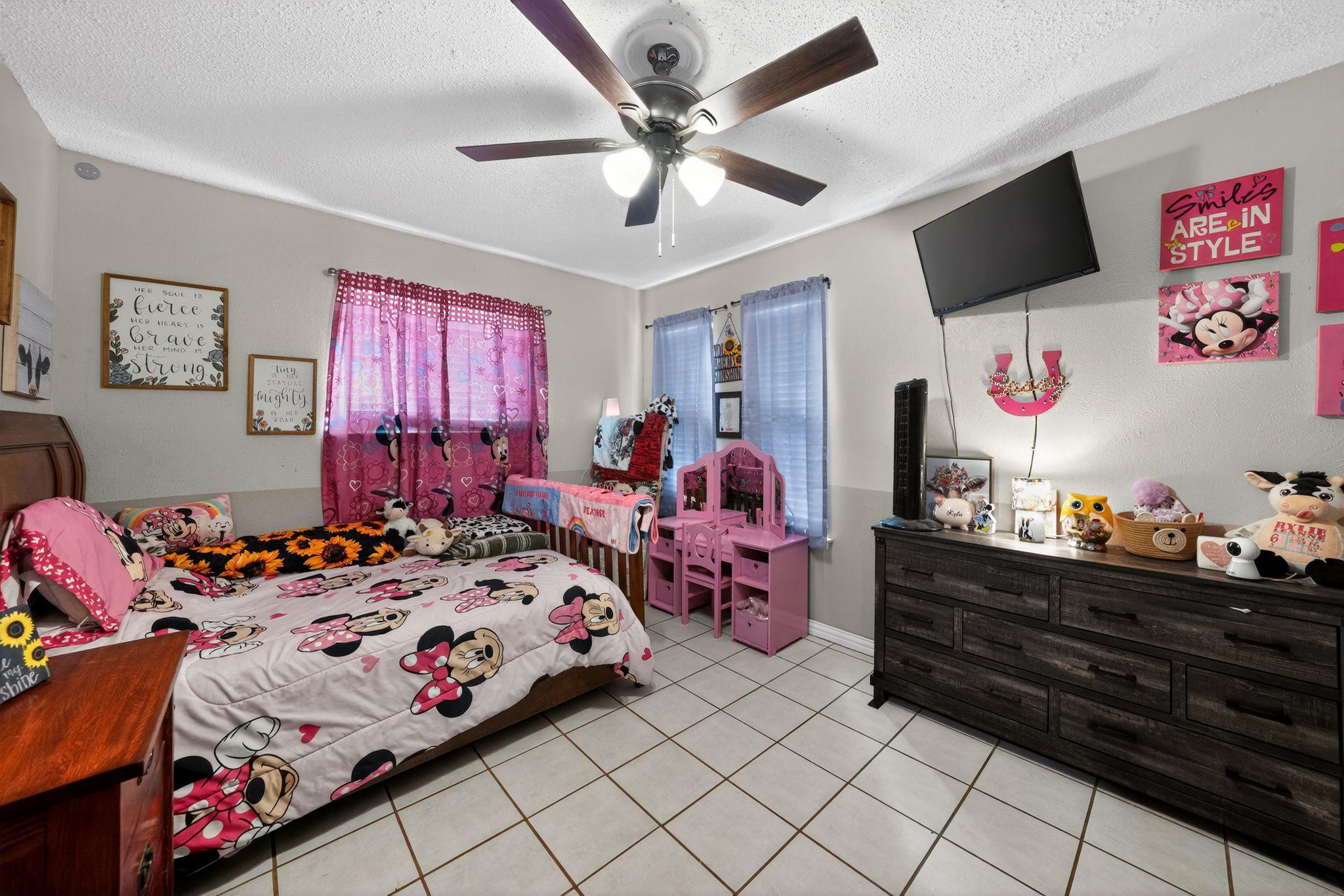 1209 Sagebrush Dr, Round Rock, TX 78681