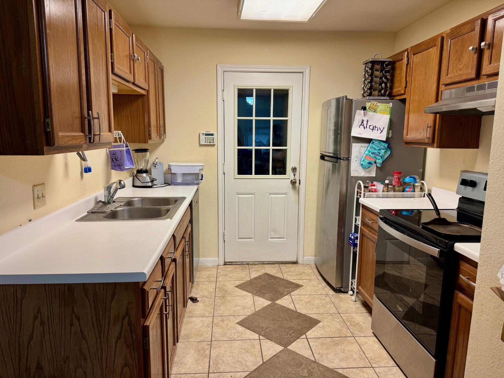 405 Northern Trl, Leander, TX 78641