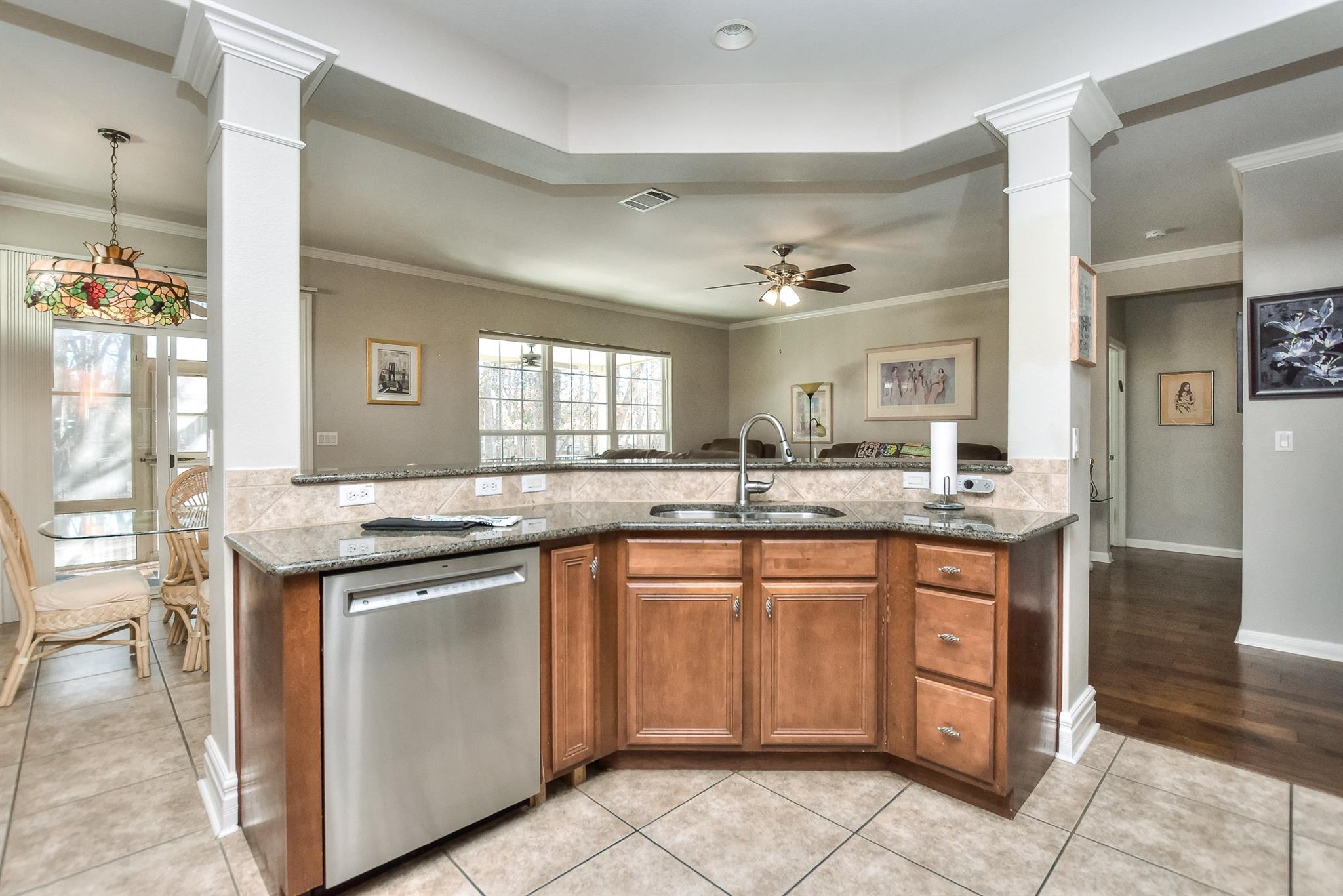 312 Monarch Trl, Georgetown, TX 78633