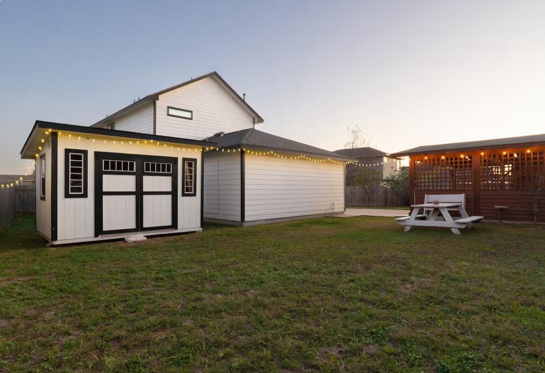 2340 Bluffstone Dr, Round Rock, TX 78665