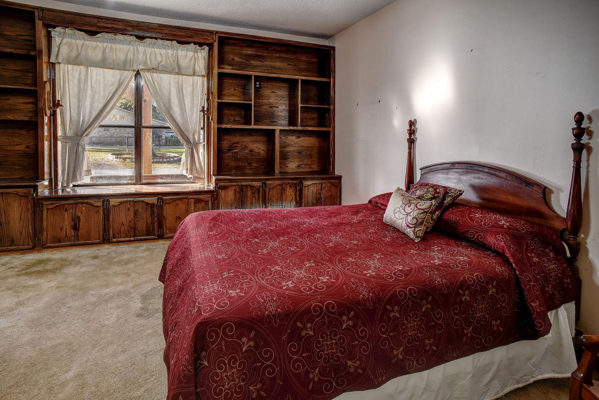 113 My Road, Bastrop, TX 78602