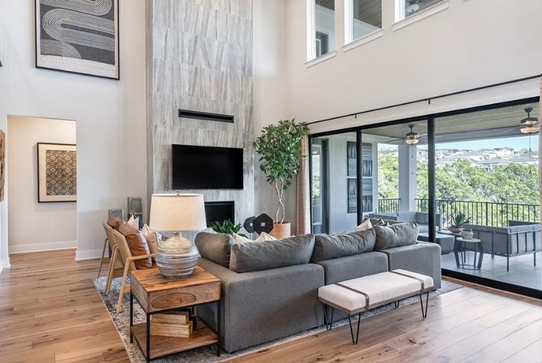 9213 The Ravine Way, Austin, TX 78744