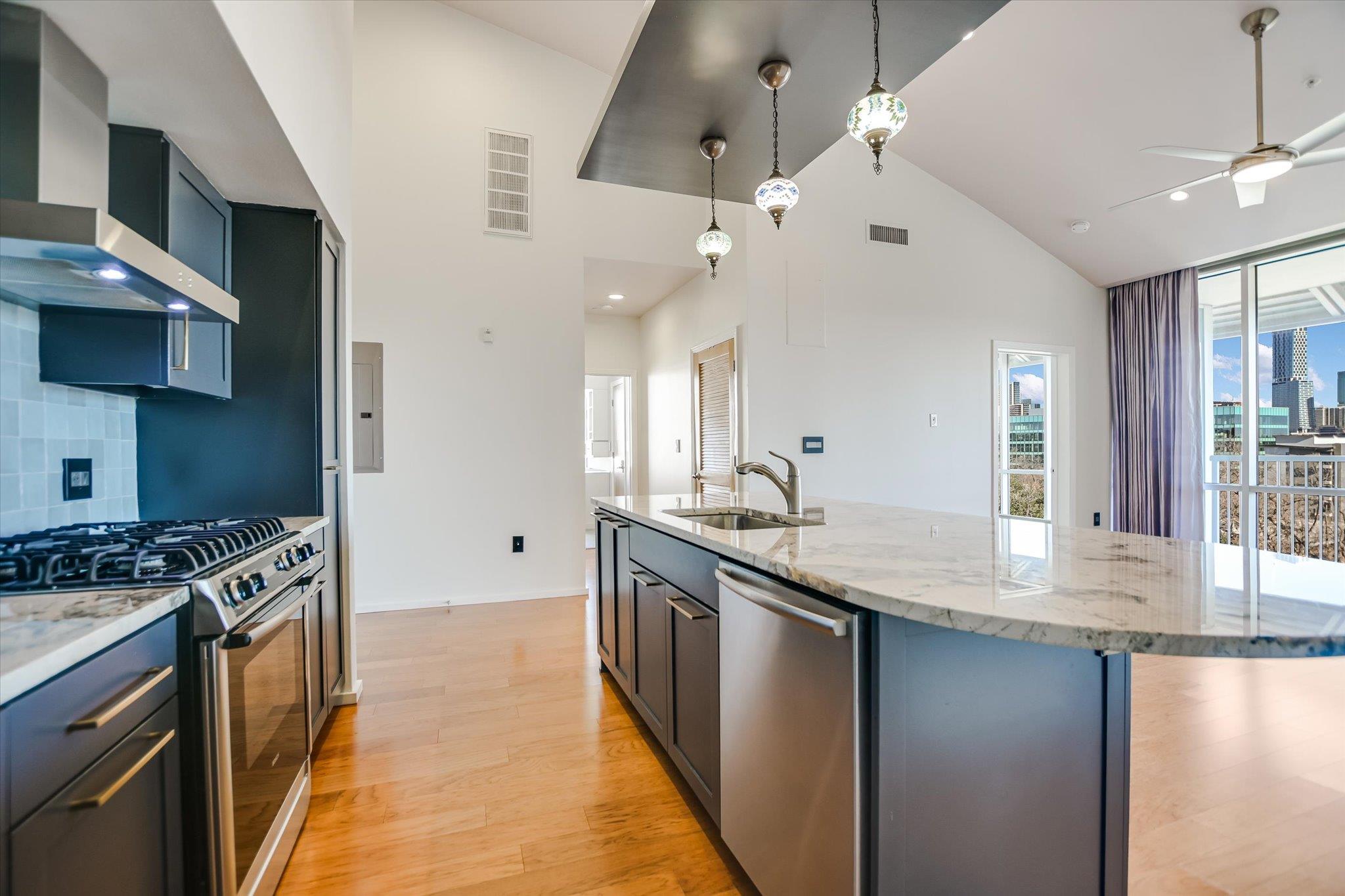 1600 Barton Springs Rd # 4606, Austin, TX 78704