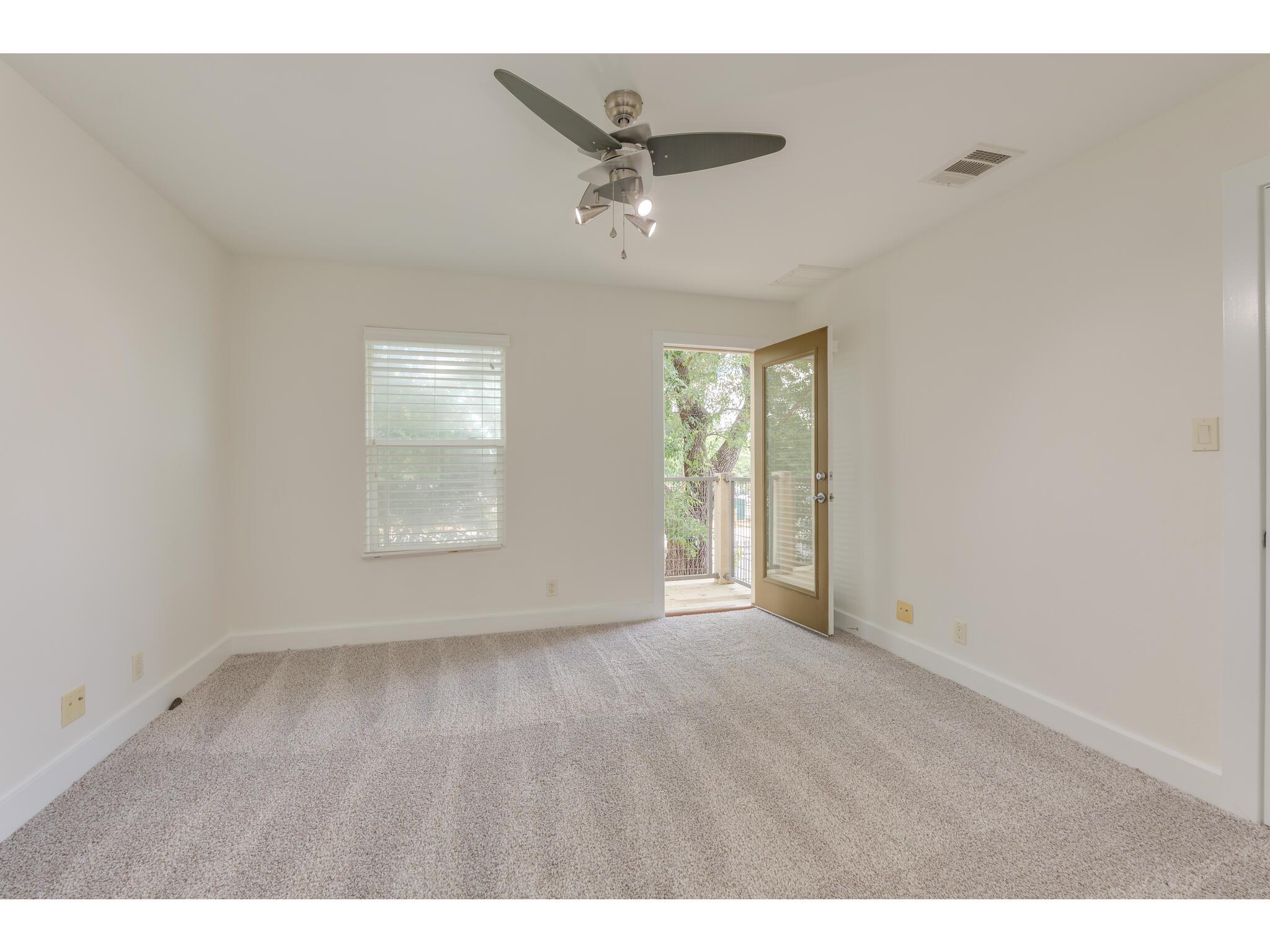 1101 Grove Blvd # 102, Austin, TX 78741