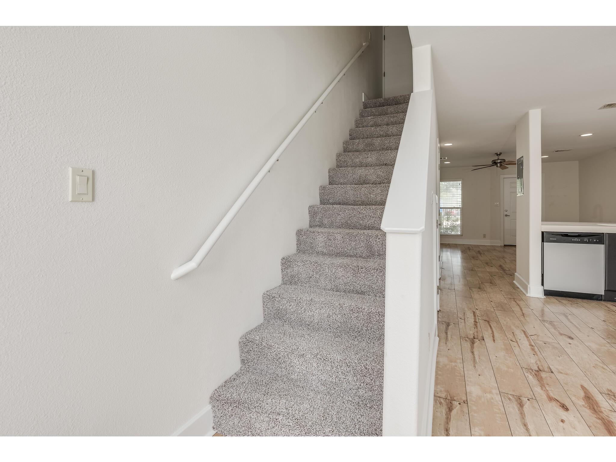 1101 Grove Blvd # 102, Austin, TX 78741