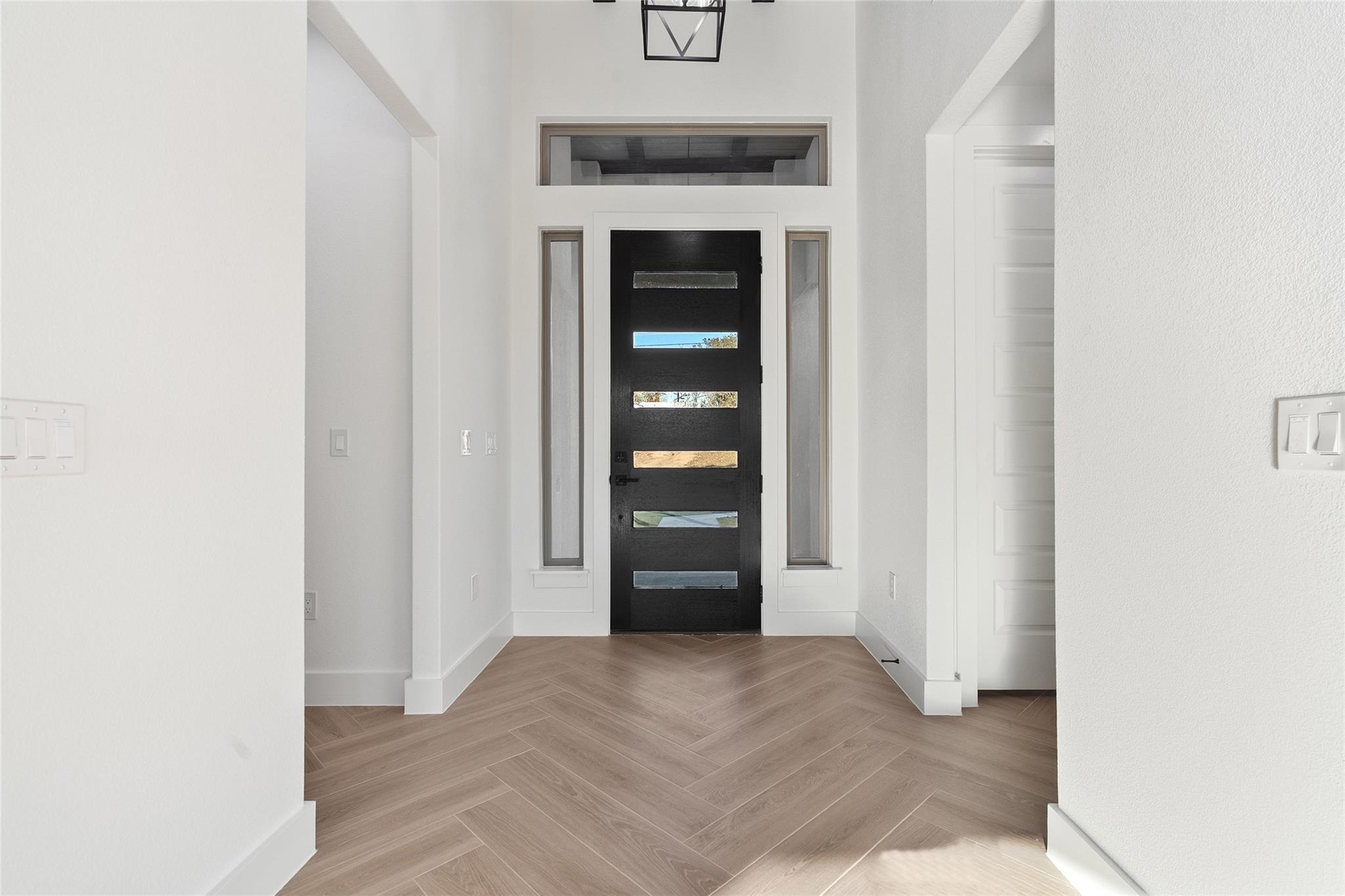 137 Granitecastle Dr, Granite Shoals, TX 78654