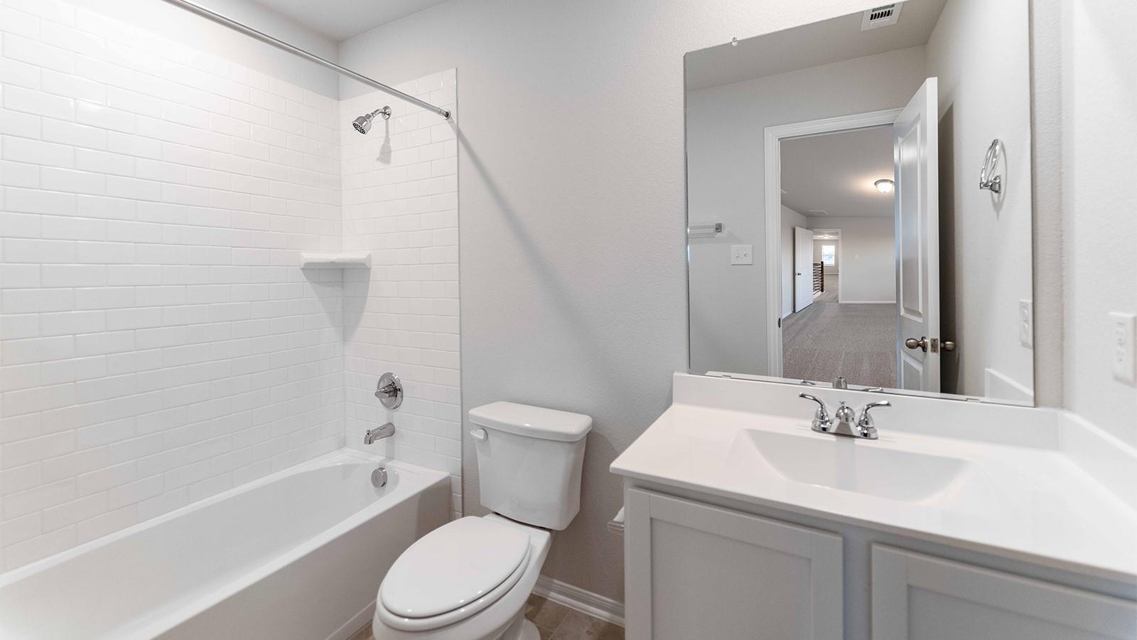 280 Yosemite Dr, Kyle, TX 78640