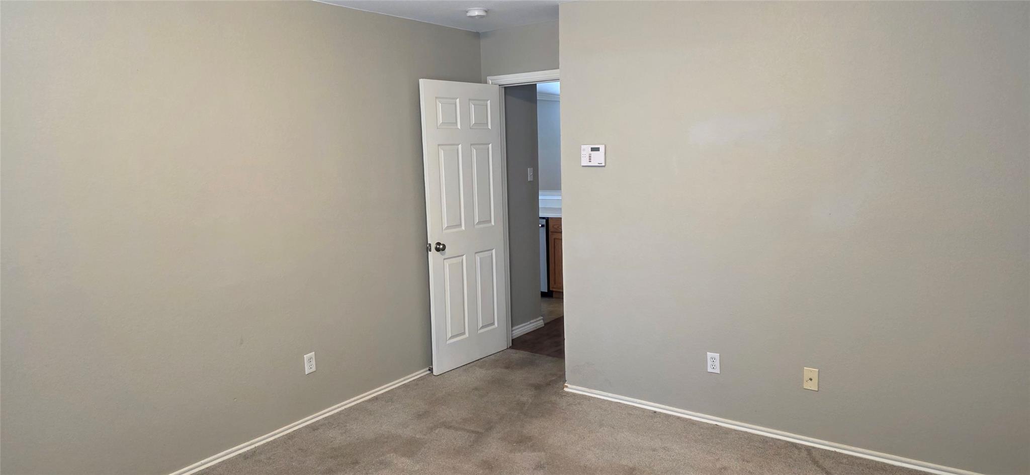 204 Quail Hollow Dr, Hutto, TX 78634