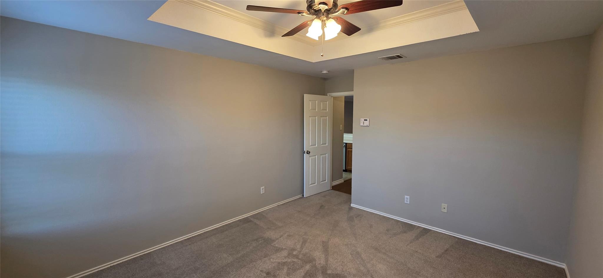 204 Quail Hollow Dr, Hutto, TX 78634