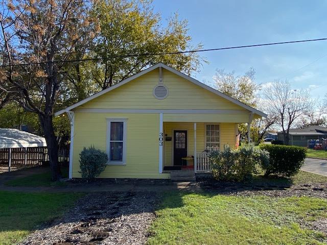 303 Taylor St, Hutto, TX 78634