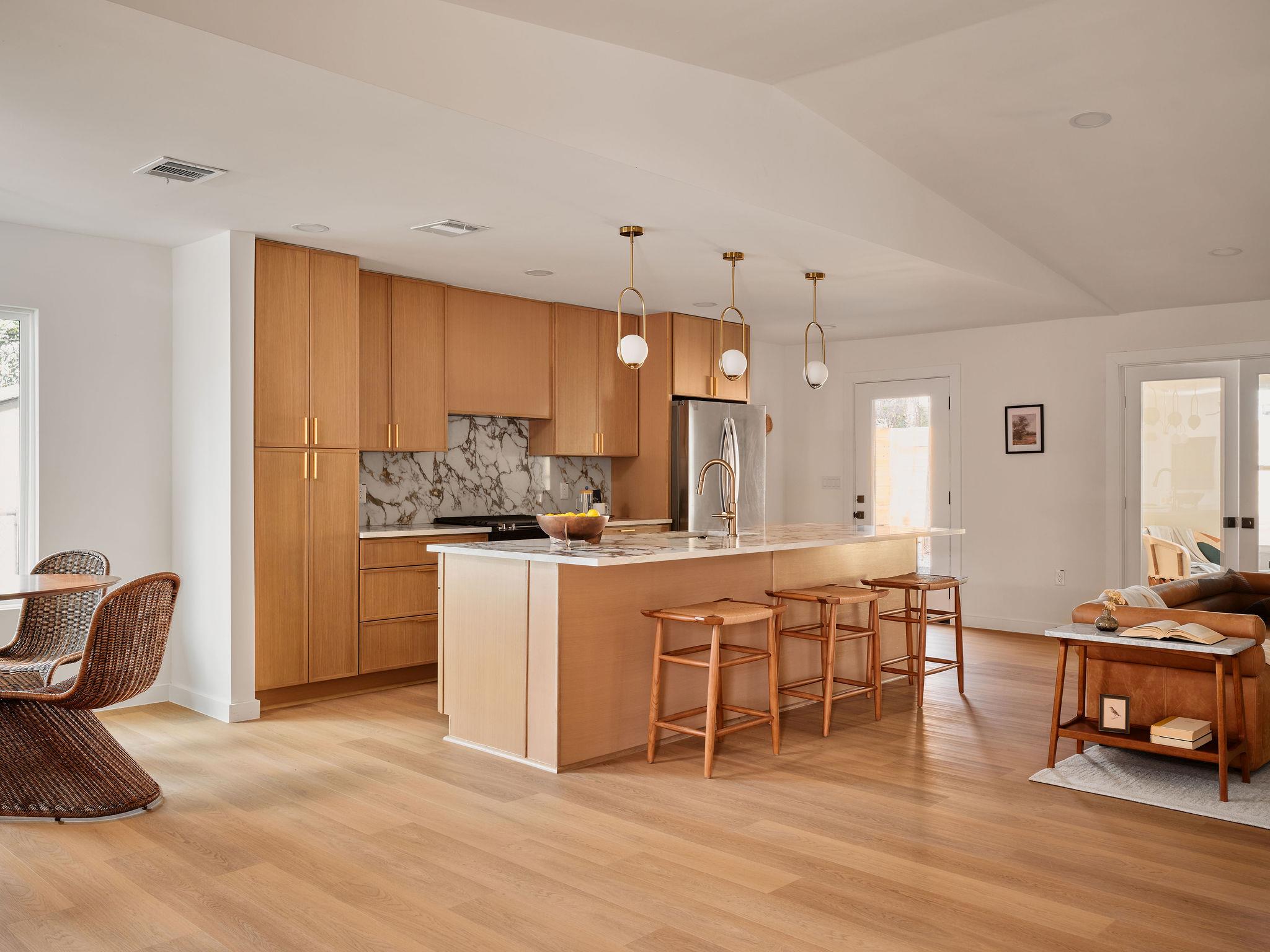 620 Amesbury Ln, Austin, TX 78752