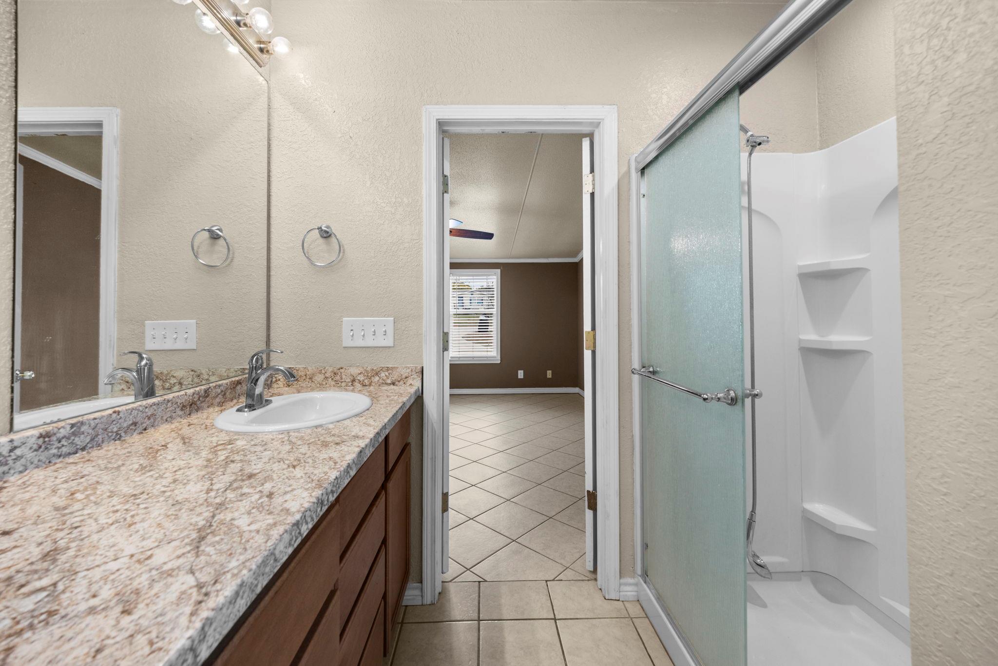 103 Julia Dr, Copperas Cove, TX 76522