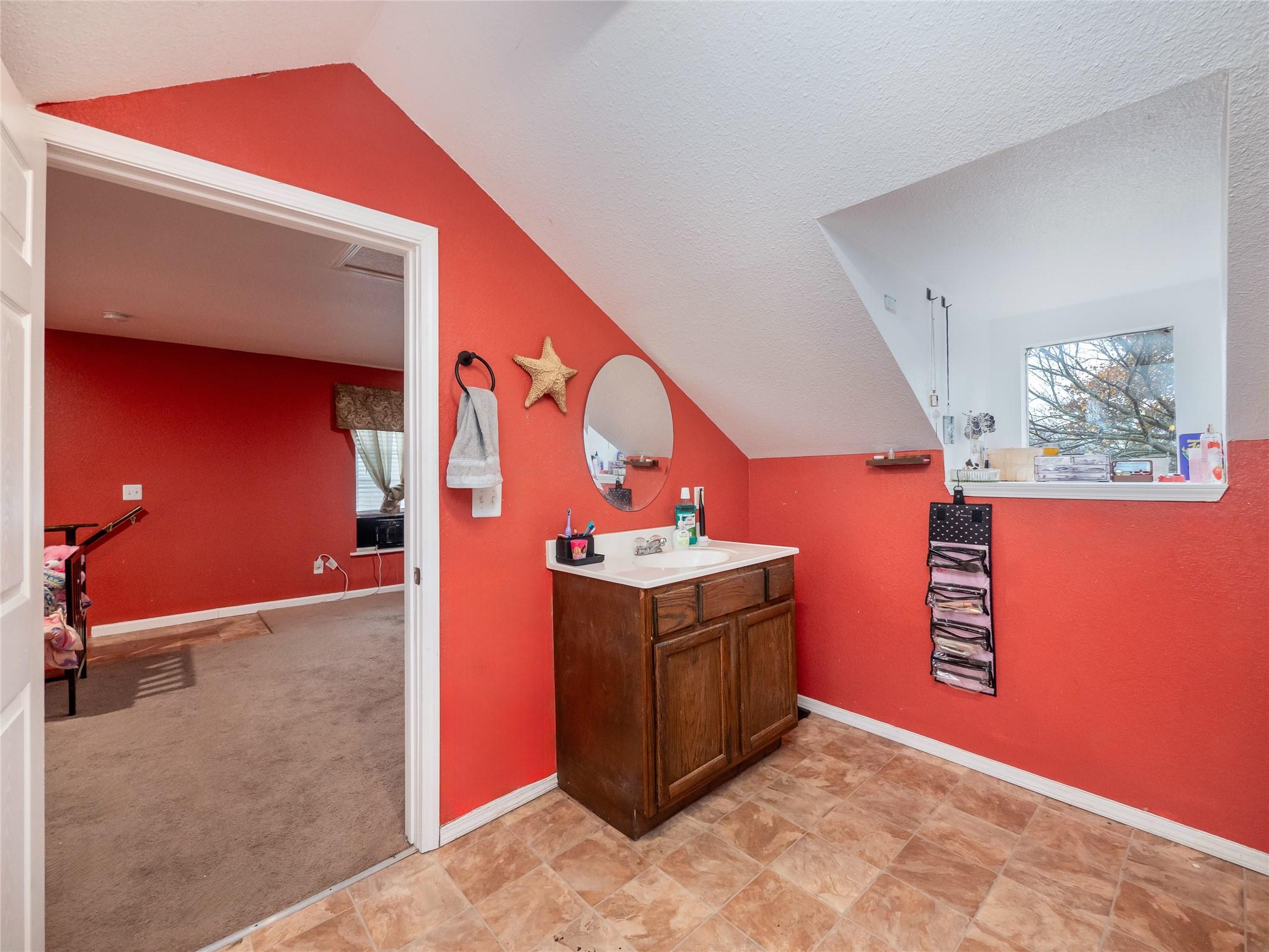 1209 New Dallas Highway, Waco, TX 76705