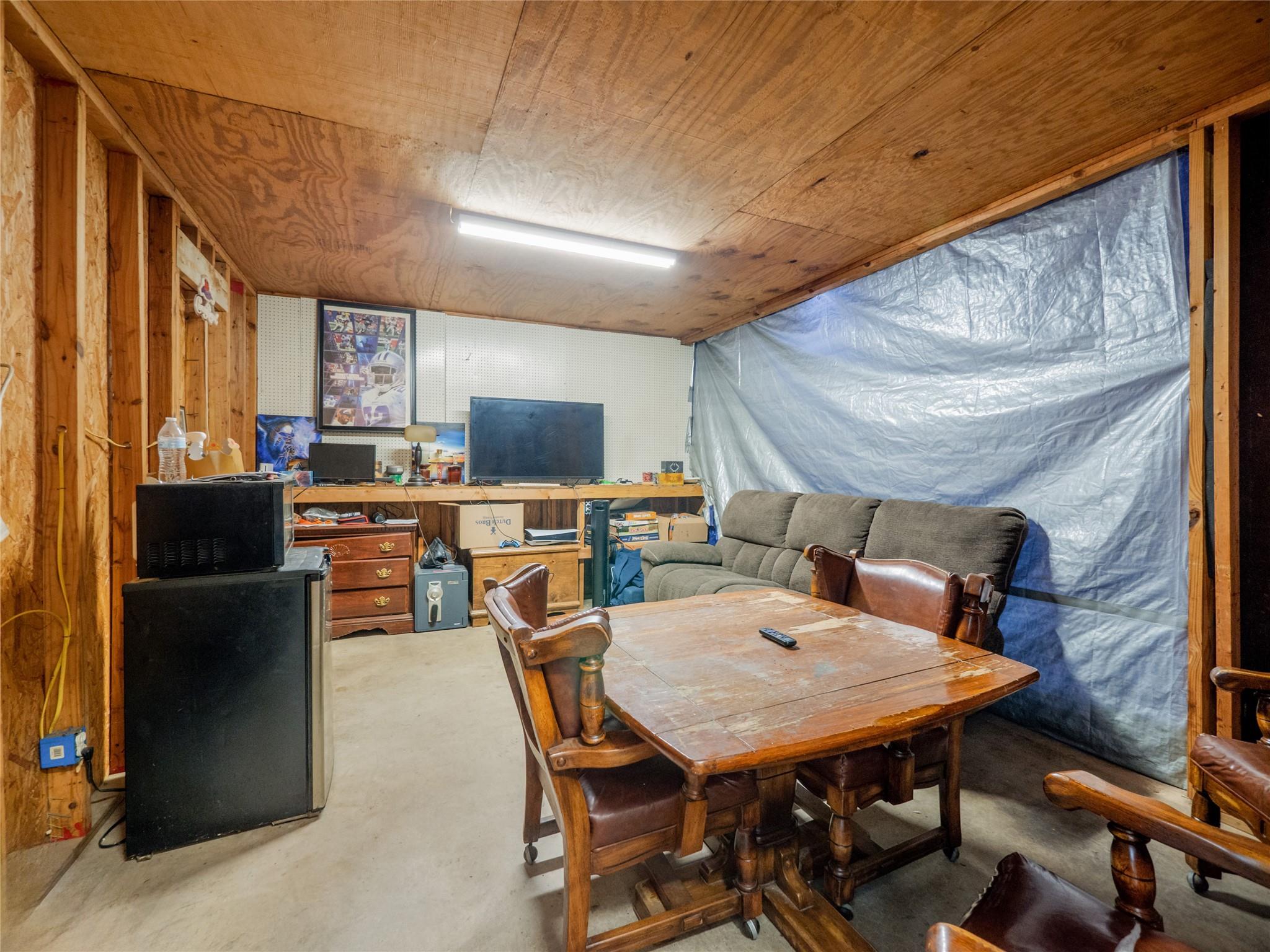 1209 New Dallas Highway, Waco, TX 76705