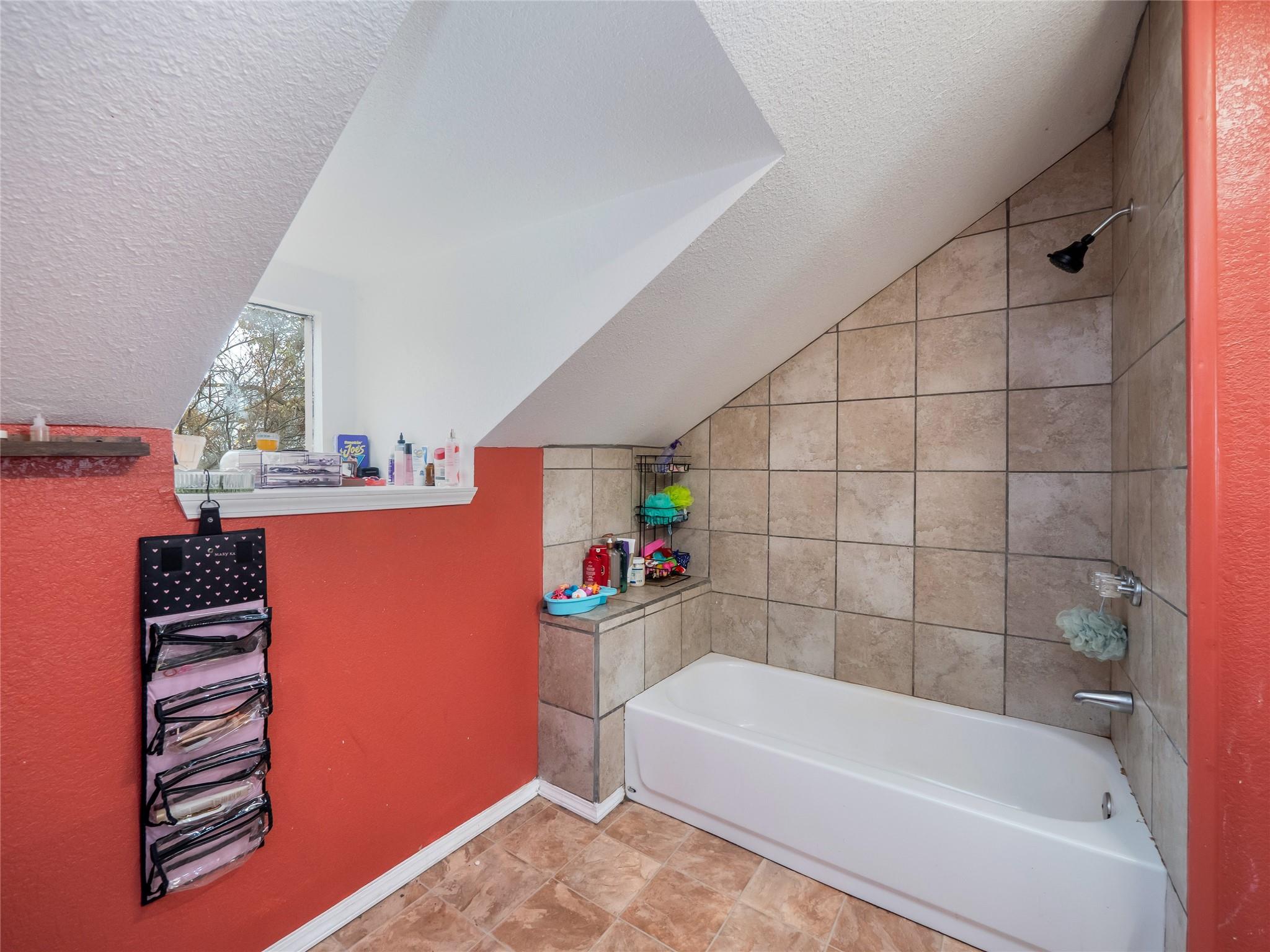 1209 New Dallas Highway, Waco, TX 76705