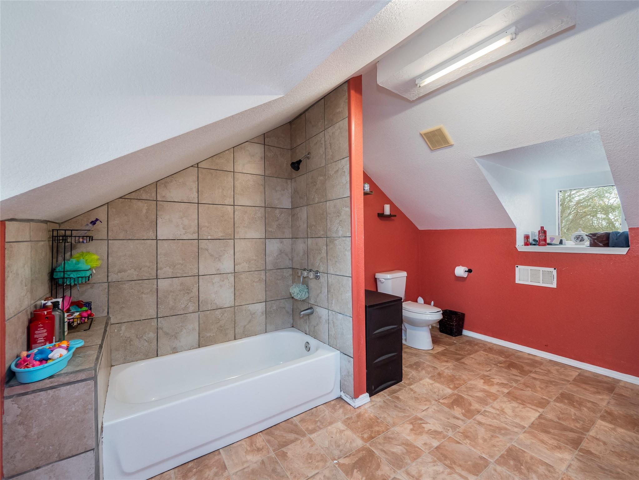 1209 New Dallas Highway, Waco, TX 76705