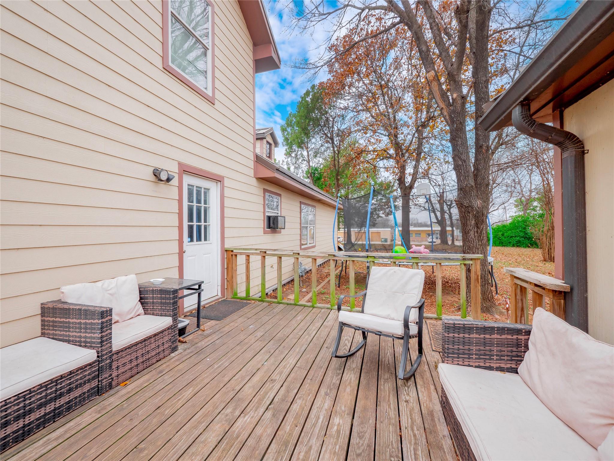 1209 New Dallas Highway, Waco, TX 76705