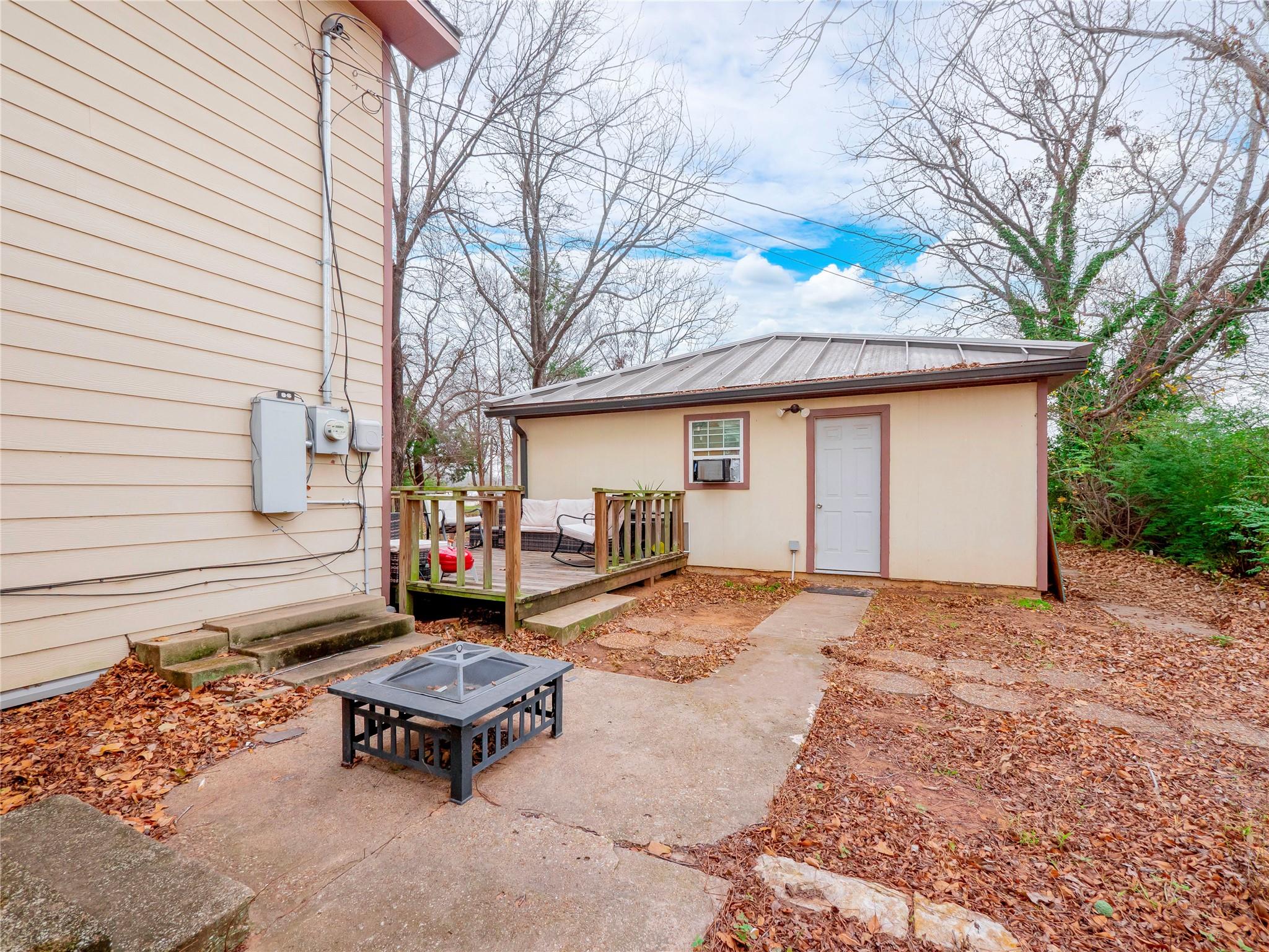 1209 New Dallas Highway, Waco, TX 76705