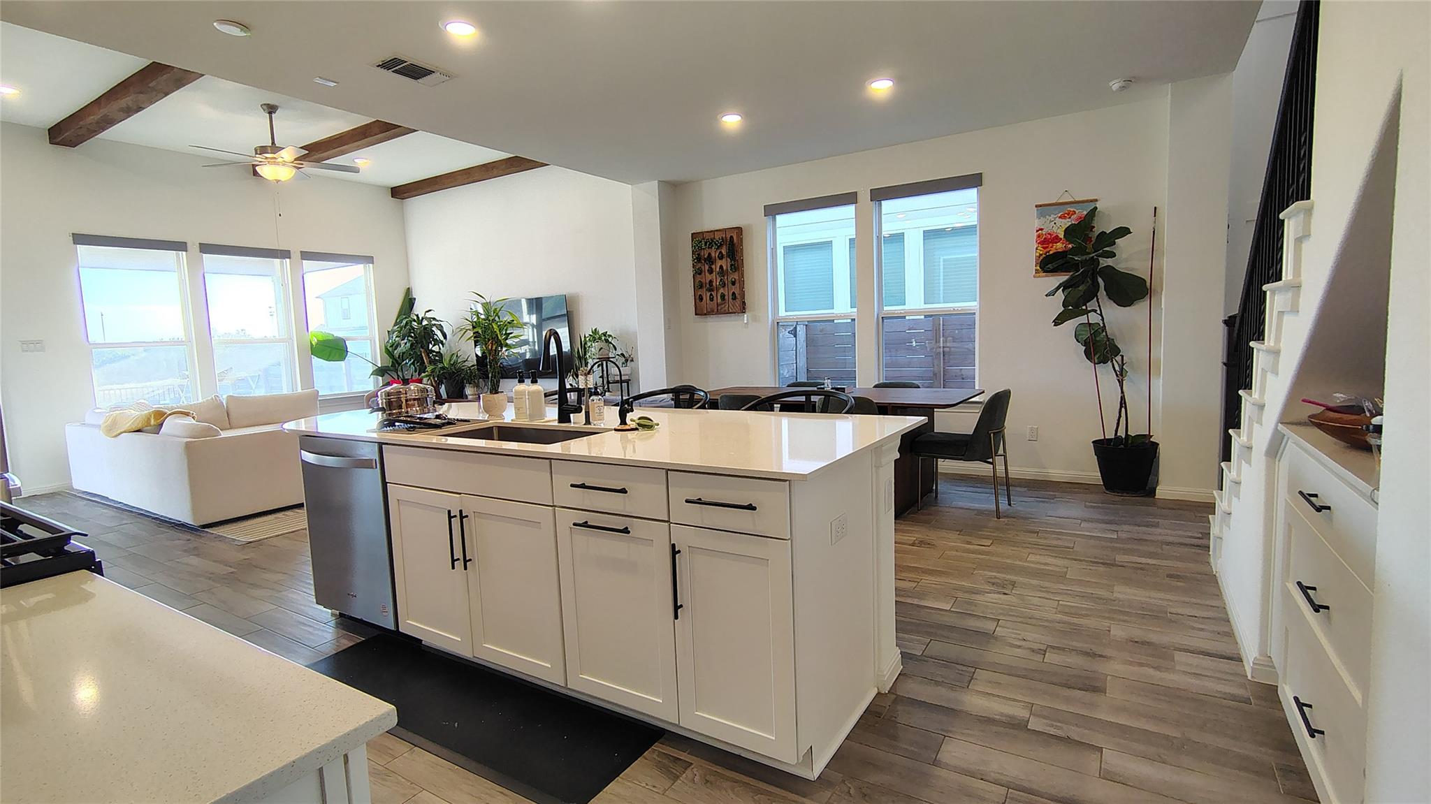 316 Turnbuckle Bnd, Leander, TX 78641