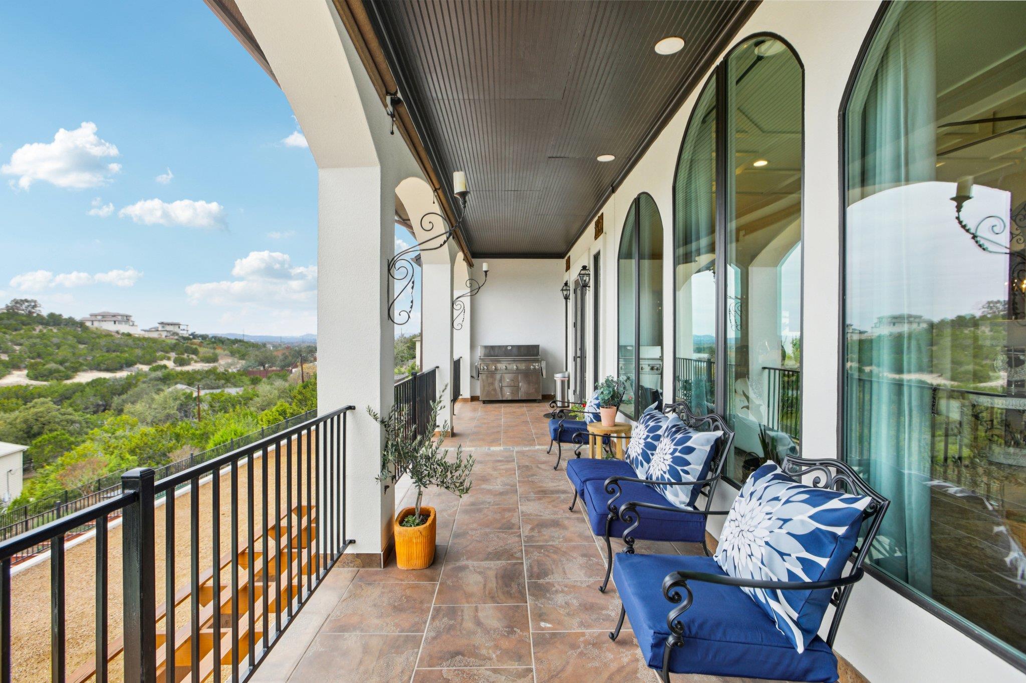 5005 McIntyre Cir, Austin, TX 78734