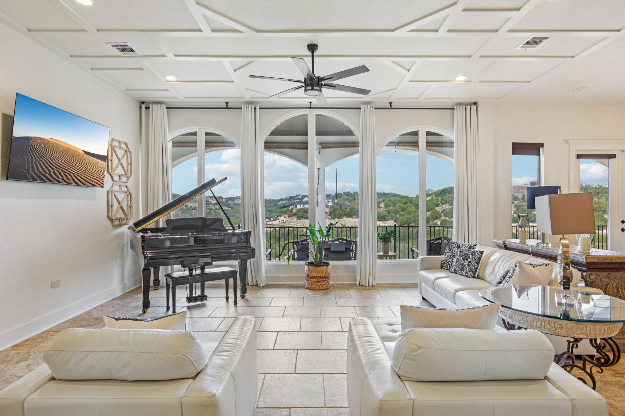 5005 McIntyre Cir, Austin, TX 78734