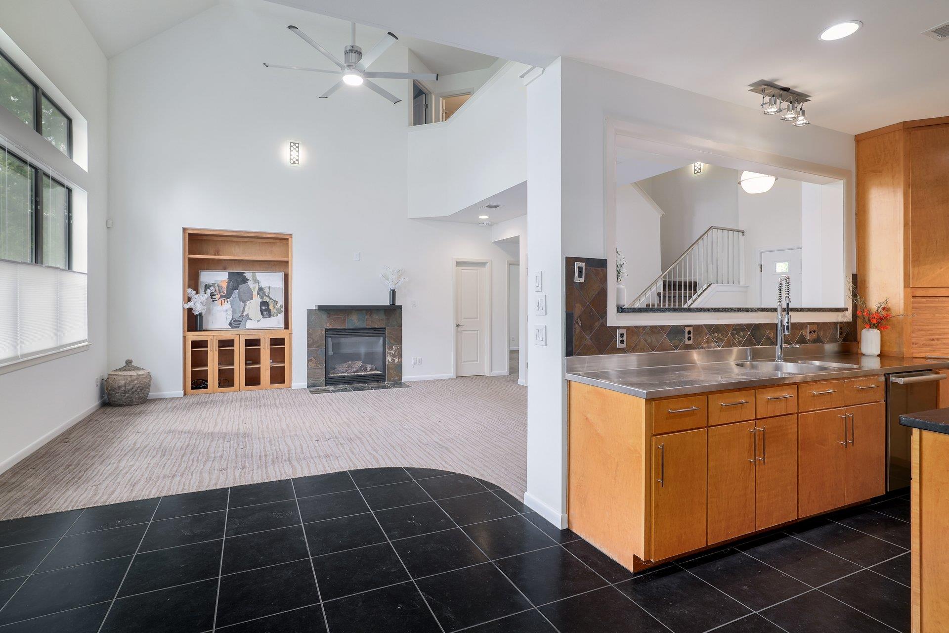 1811 Bluebonnet Ln, Austin, TX 78704