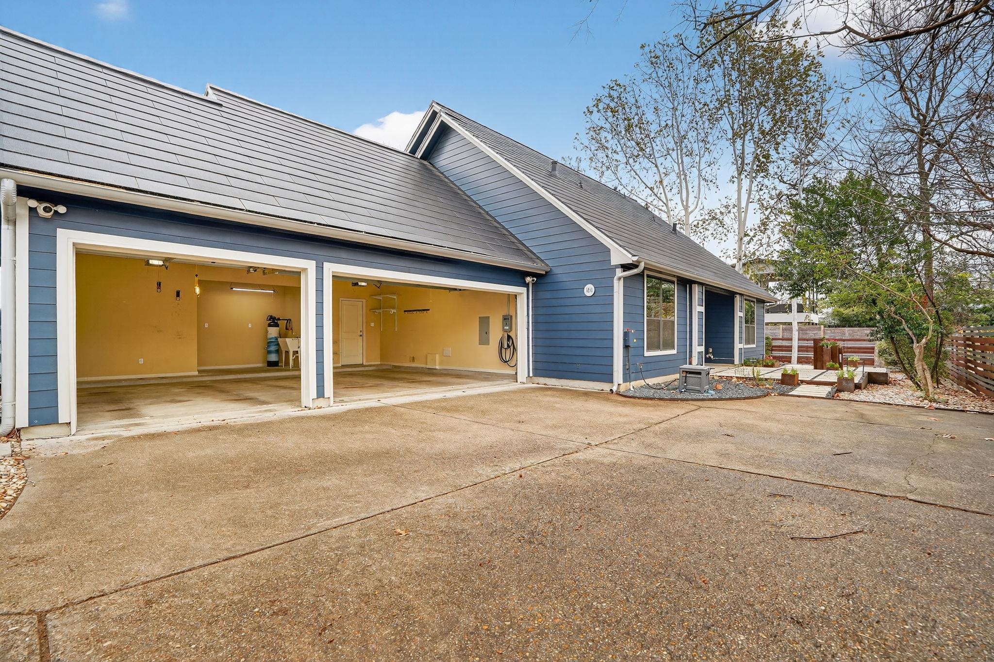 1811 Bluebonnet Ln, Austin, TX 78704