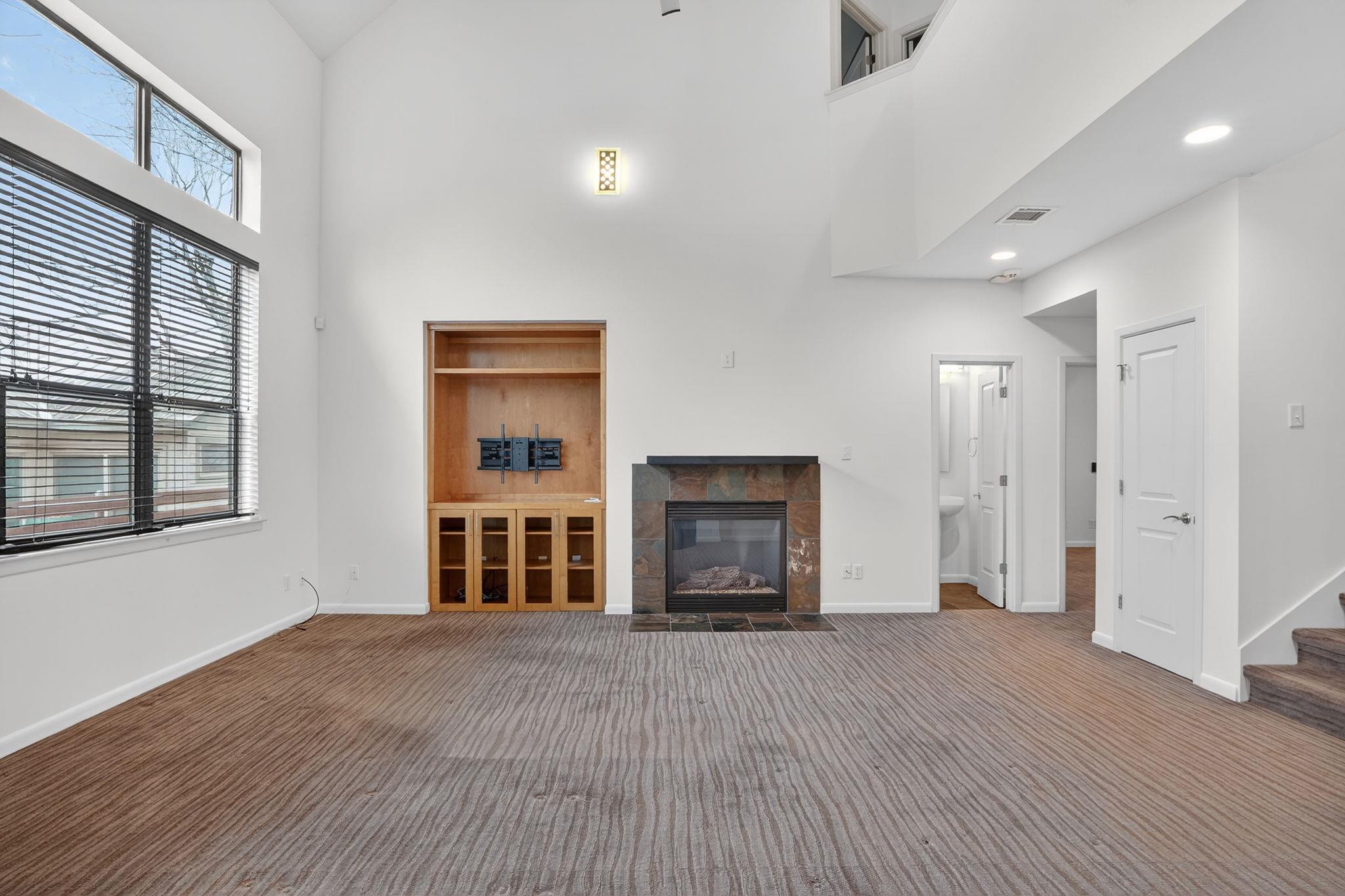 1811 Bluebonnet Ln, Austin, TX 78704