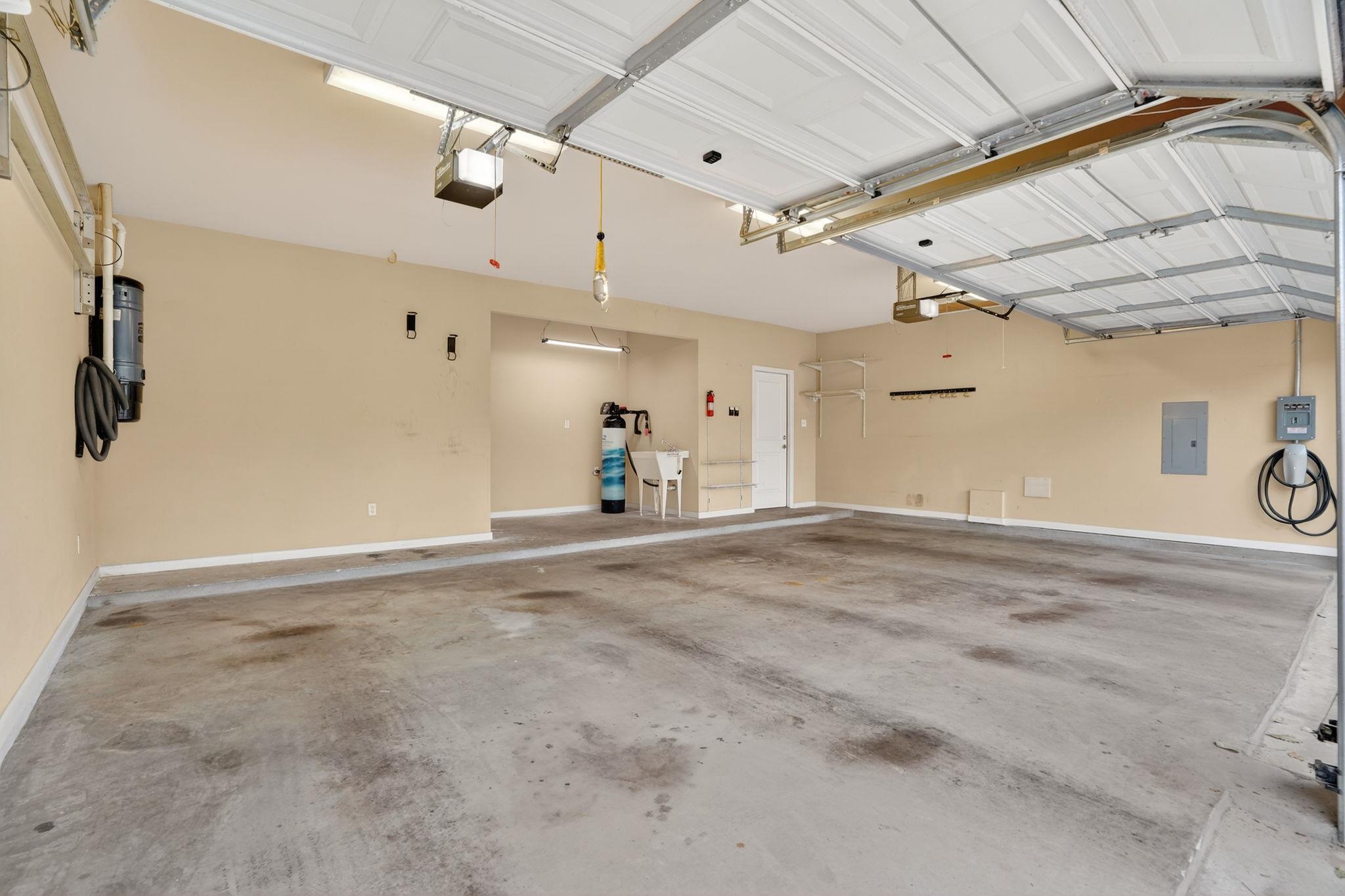 1811 Bluebonnet Ln, Austin, TX 78704