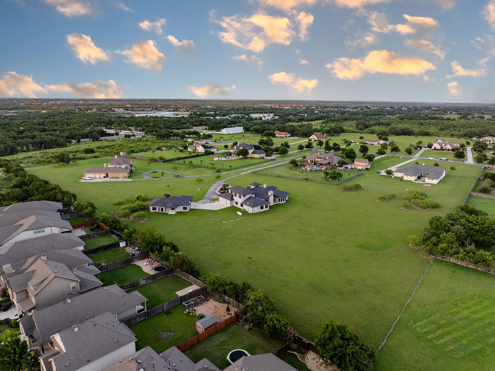 124 Park Place Dr, Georgetown, TX 78628