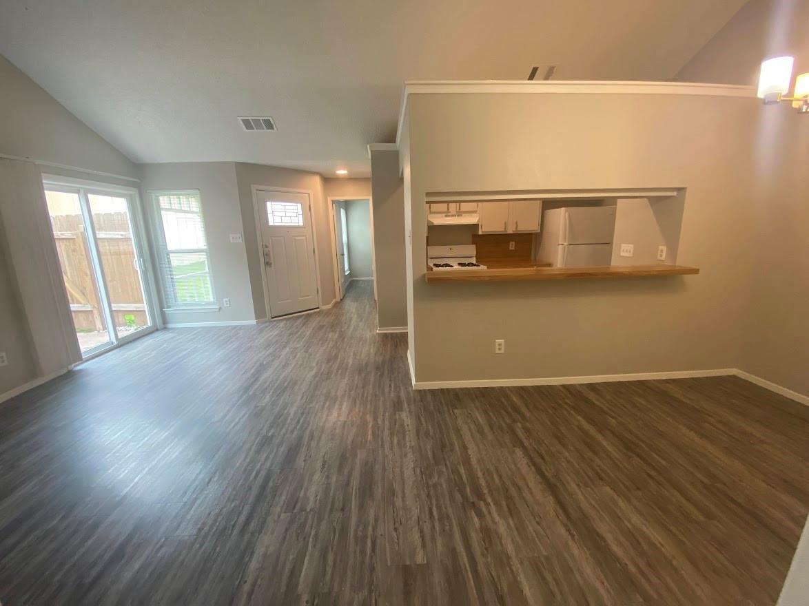 1809B Prairie Knoll Ct # B, Austin, TX 78758