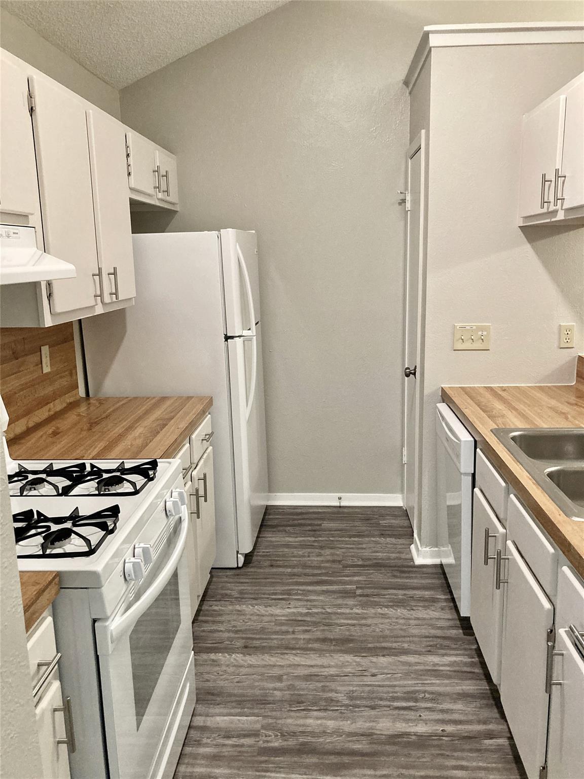 1809B Prairie Knoll Ct # B, Austin, TX 78758