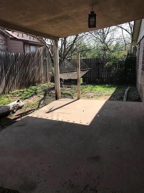 902 Quartz Ct # B, Cedar Park, TX 78613