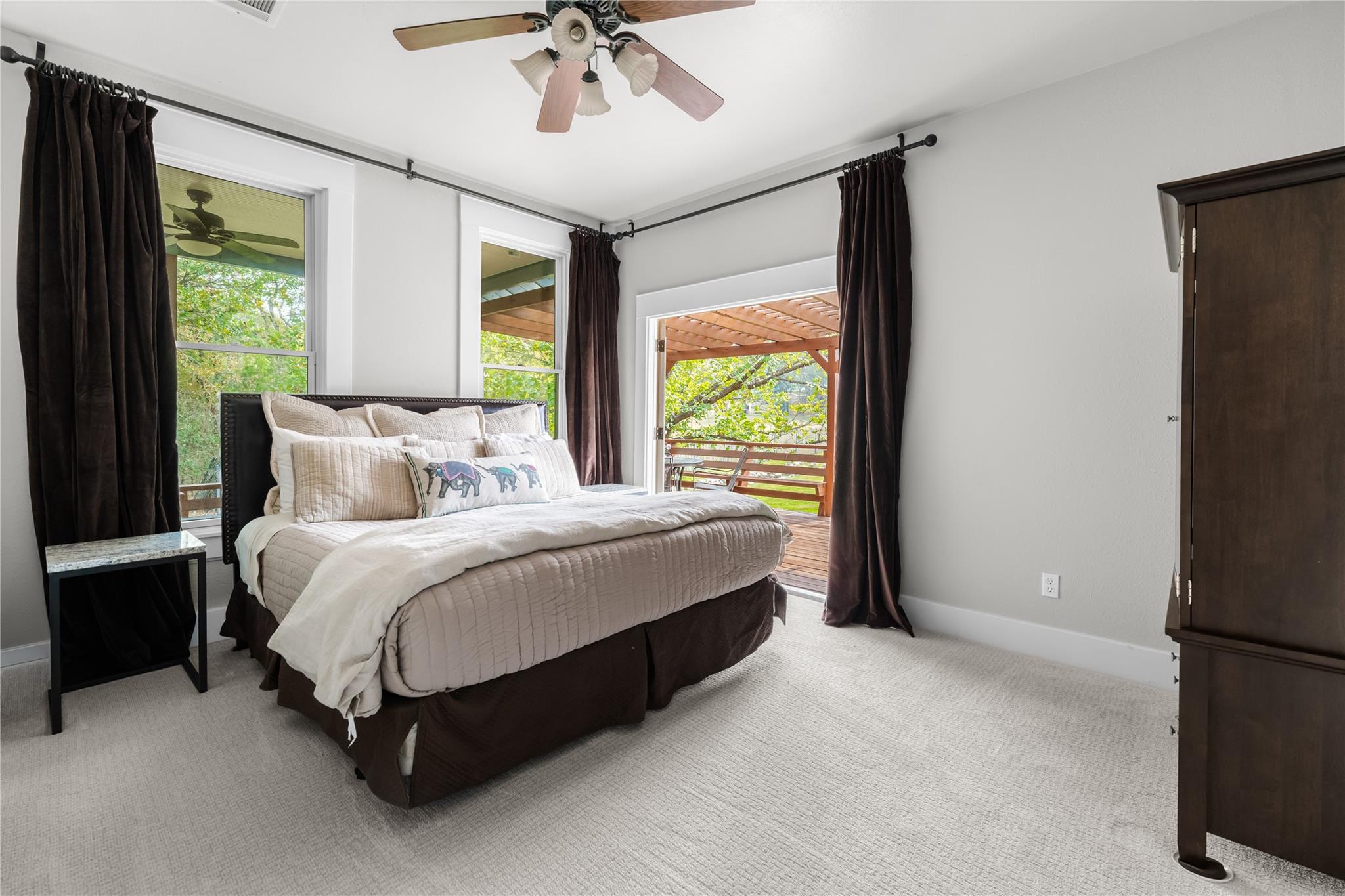 2703 De Soto Dr, Austin, TX 78733