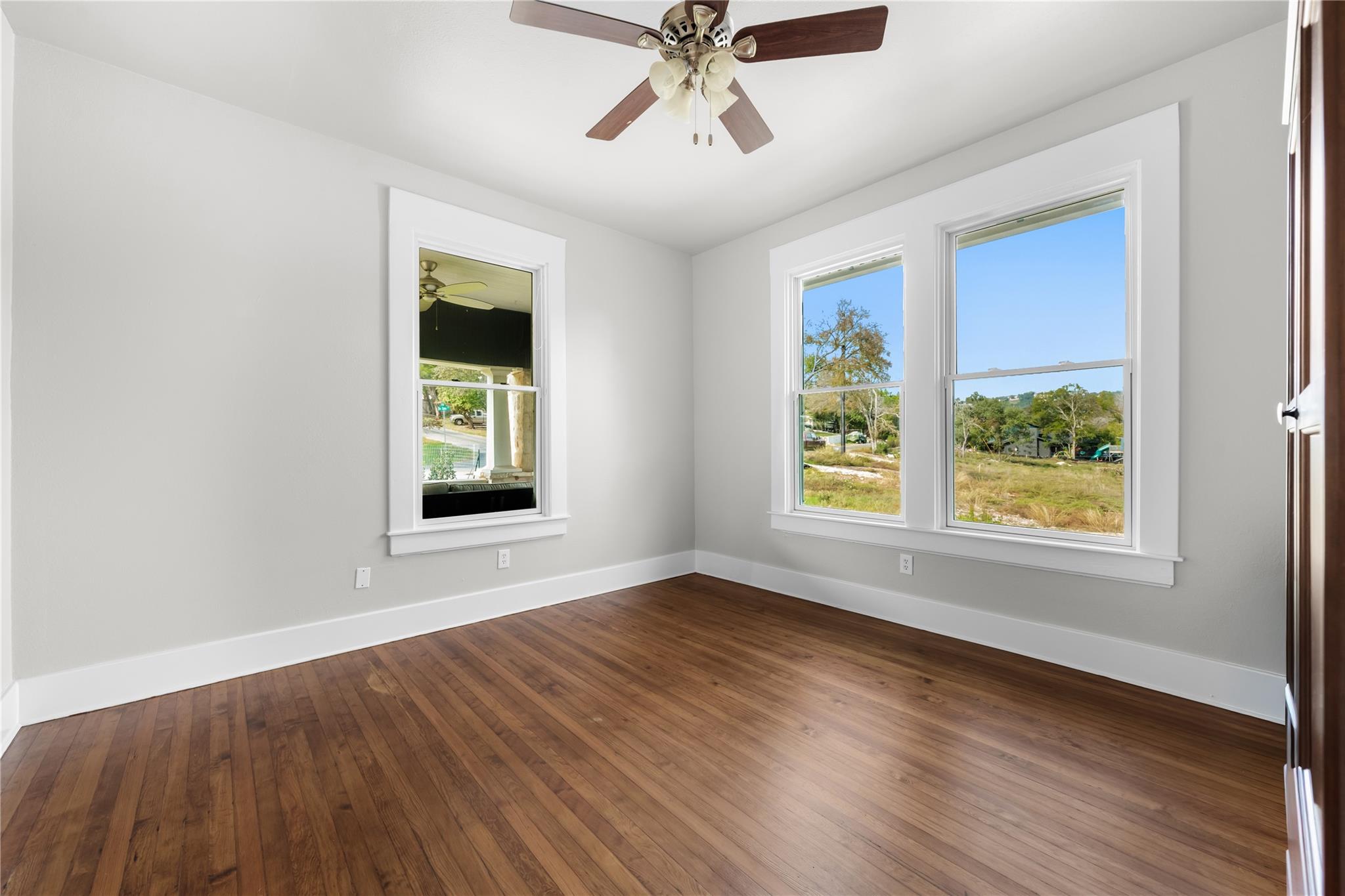 2703 De Soto Dr, Austin, TX 78733