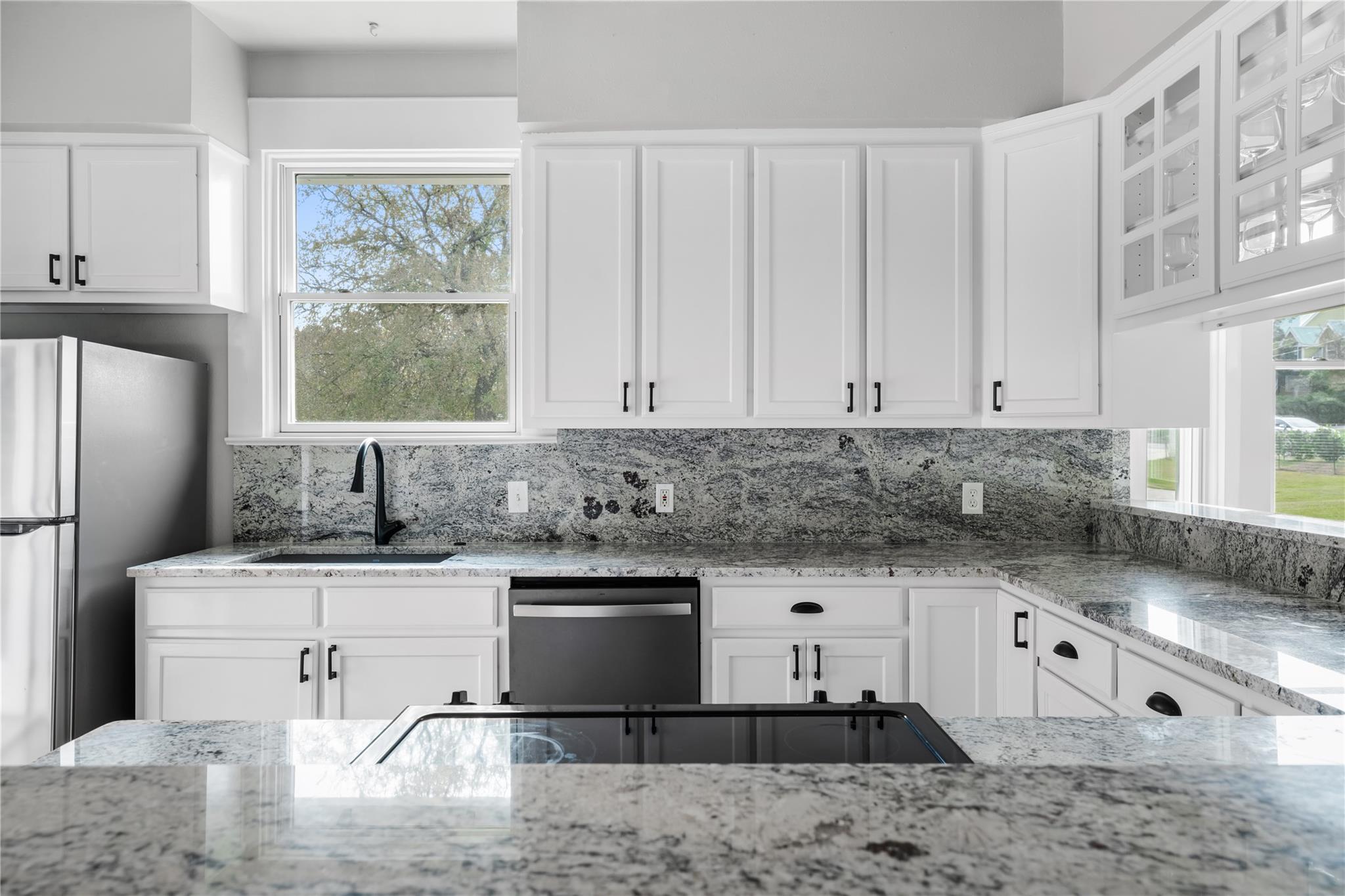 2703 De Soto Dr, Austin, TX 78733