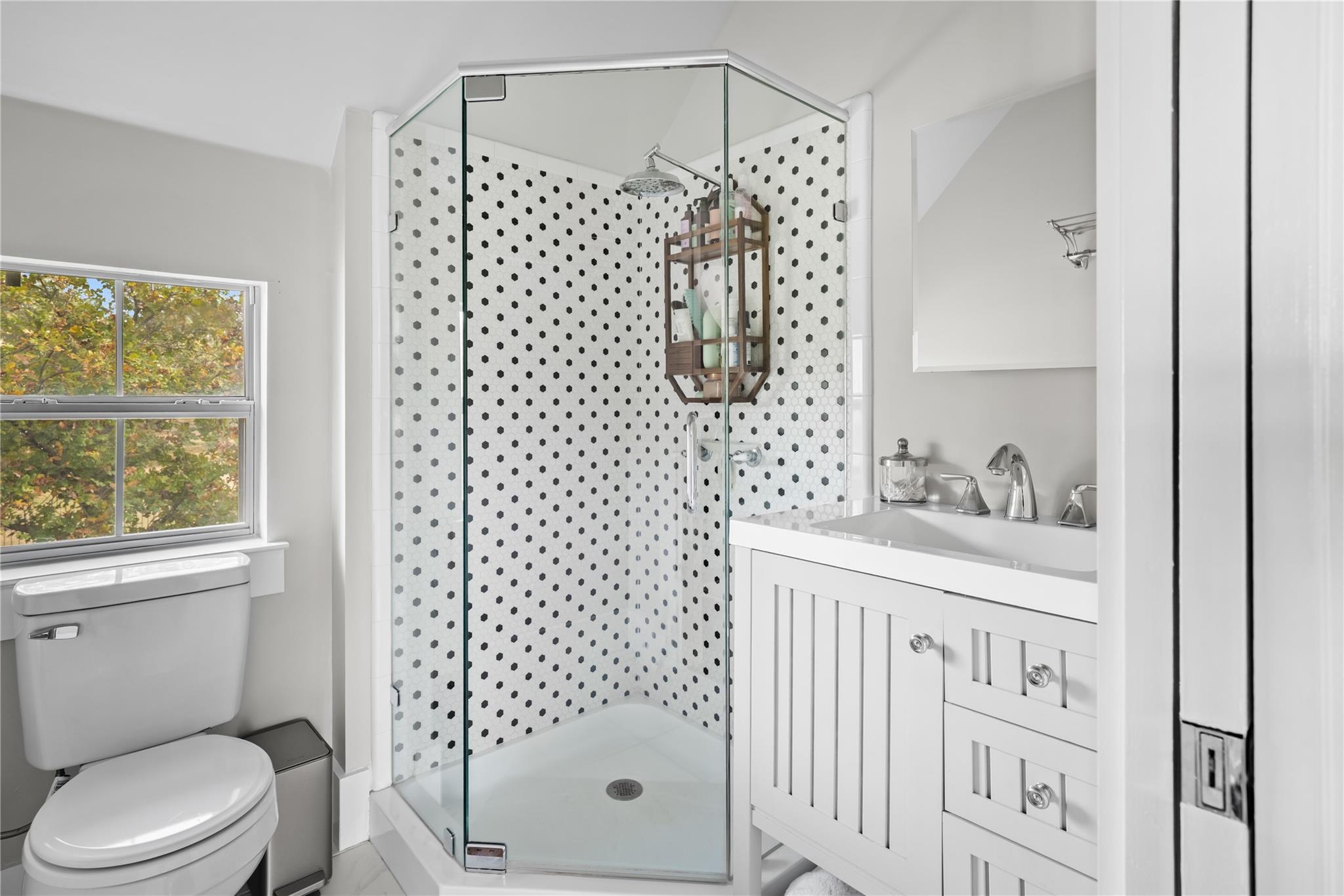 2703 De Soto Dr, Austin, TX 78733