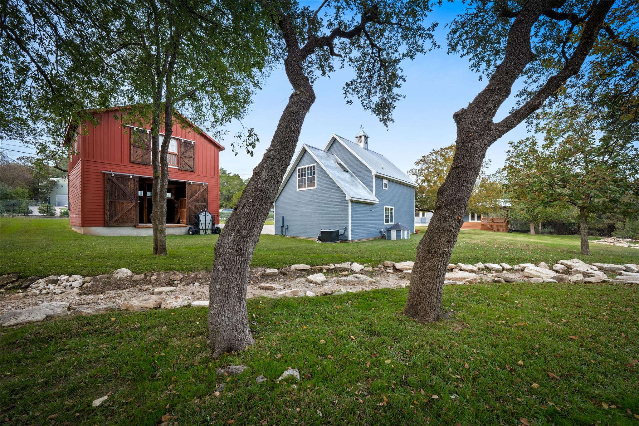 2703 De Soto Dr, Austin, TX 78733