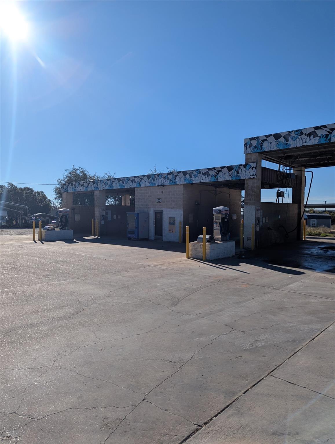 1511 US Hwy 290 Highway, Dripping Springs, TX 78620