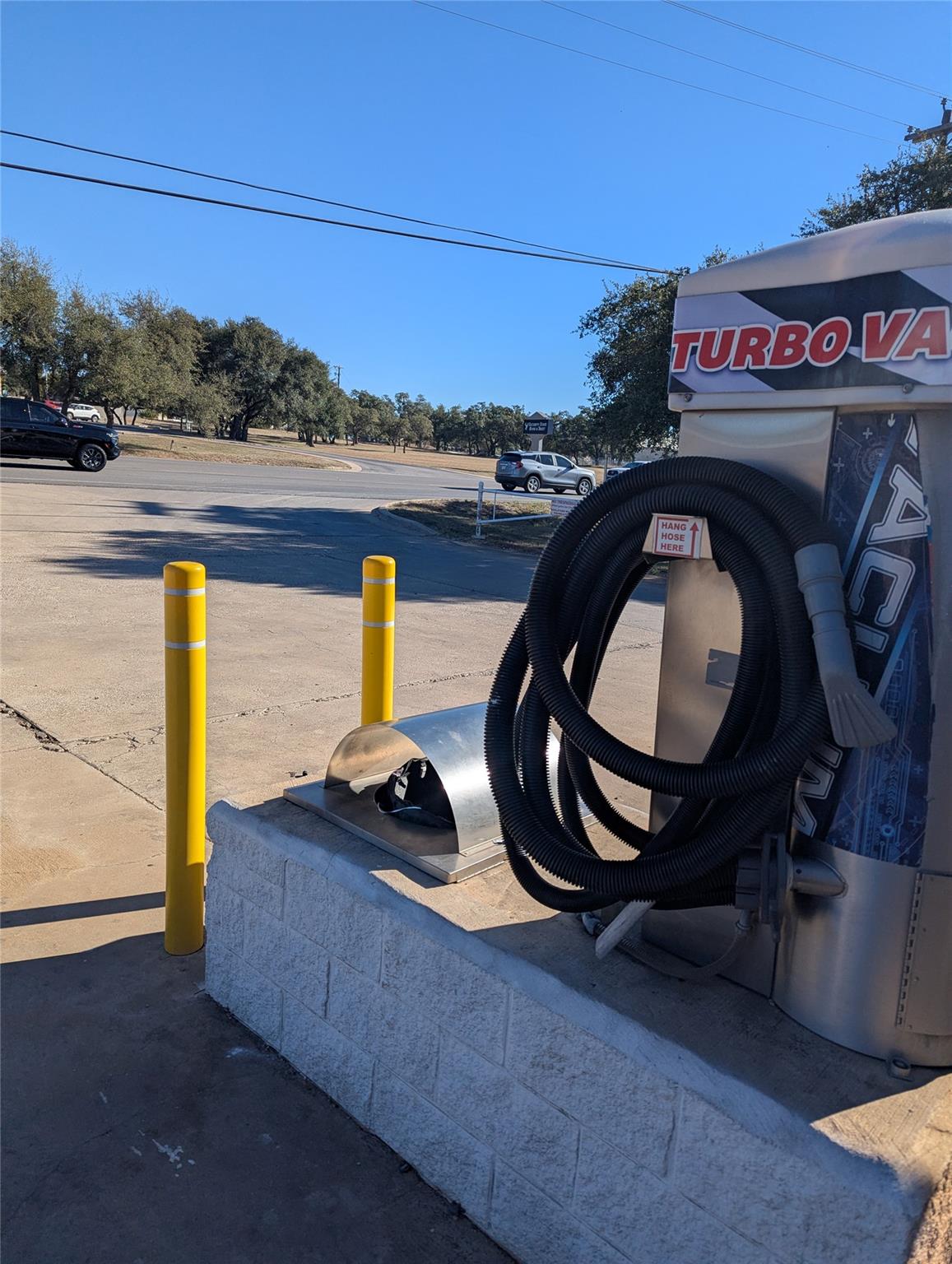 1511 US Hwy 290 Highway, Dripping Springs, TX 78620